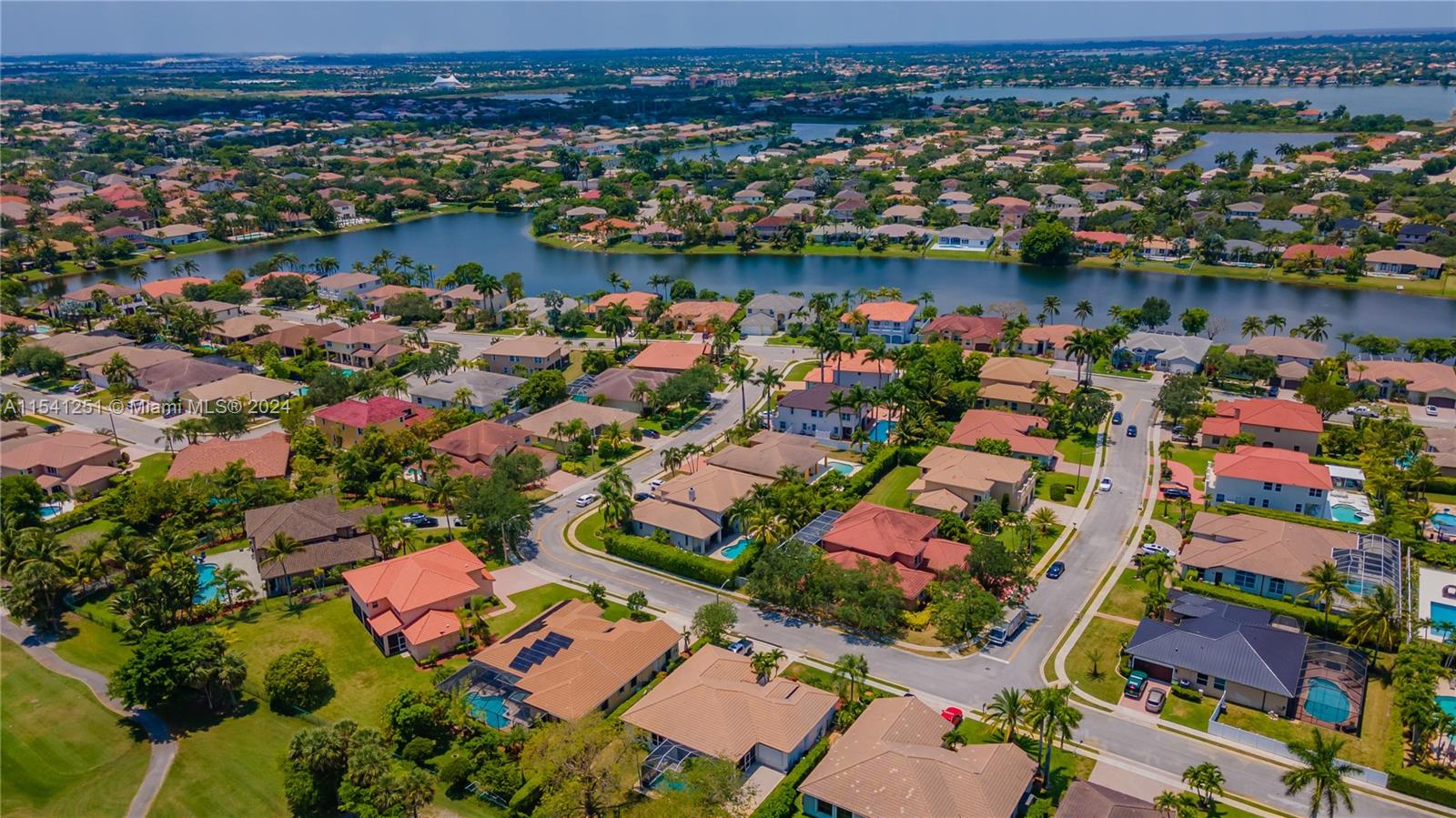 15952 7th St, Pembroke Pines, FL, 33027 United States, 5 Bedrooms Bedrooms, ,4 BathroomsBathrooms,Residential,For Sale,7th St,A11541251