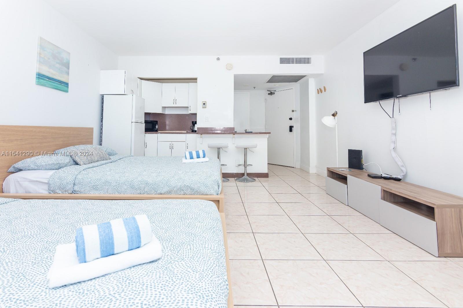 Rent A11541290 One Tequesta Point, Condo 507 Listed For 2,500 Located