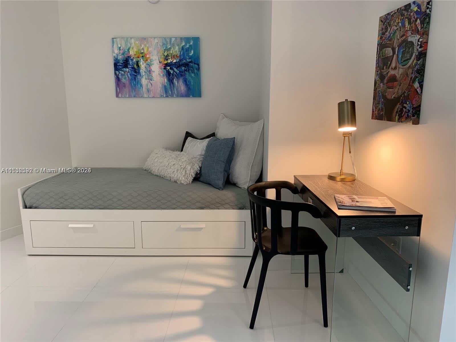 851 NE 1st Ave 1700, Miami, Florida 33132, 1 Bedroom Bedrooms, ,2 BathroomsBathrooms,Residentiallease,For Rent,851 NE 1st Ave 1700,A11532592