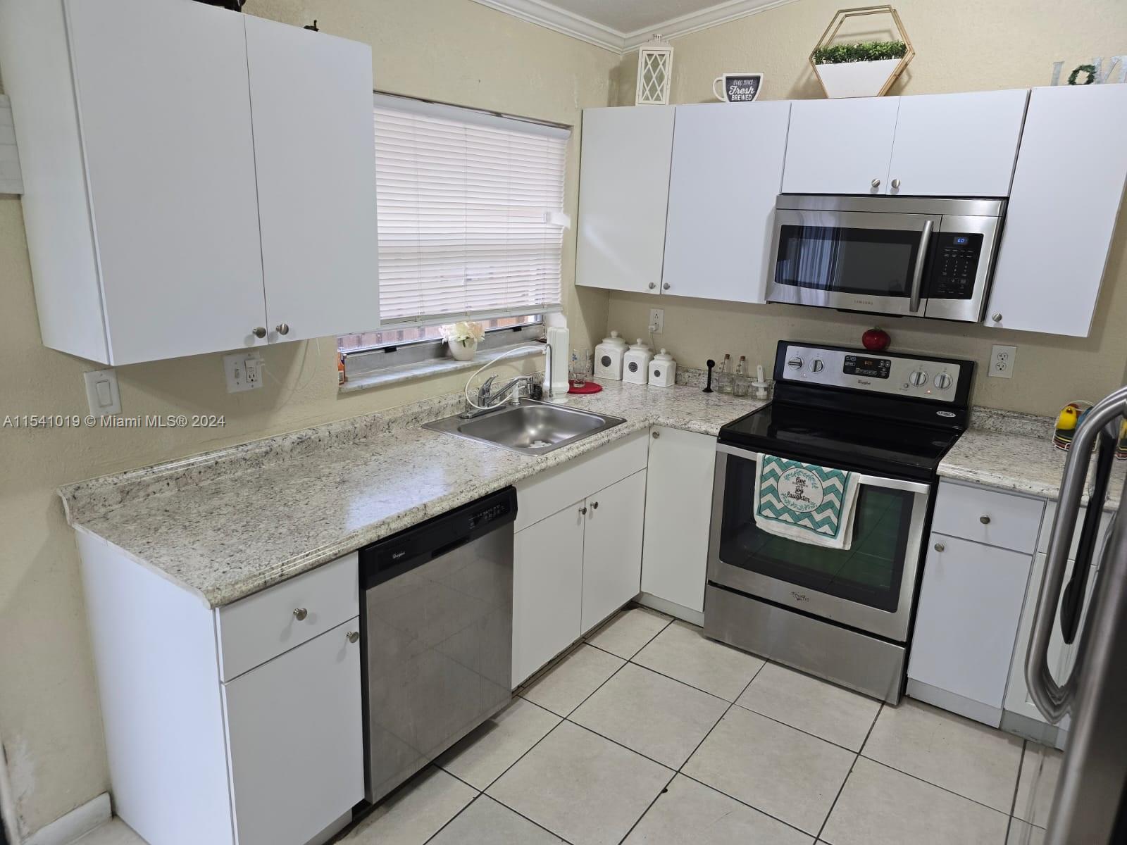 28374 SW 140th Pl, Homestead, Florida 33033, 2 Bedrooms Bedrooms, ,2 BathroomsBathrooms,Residential,For Sale,28374 SW 140th Pl,A11541019