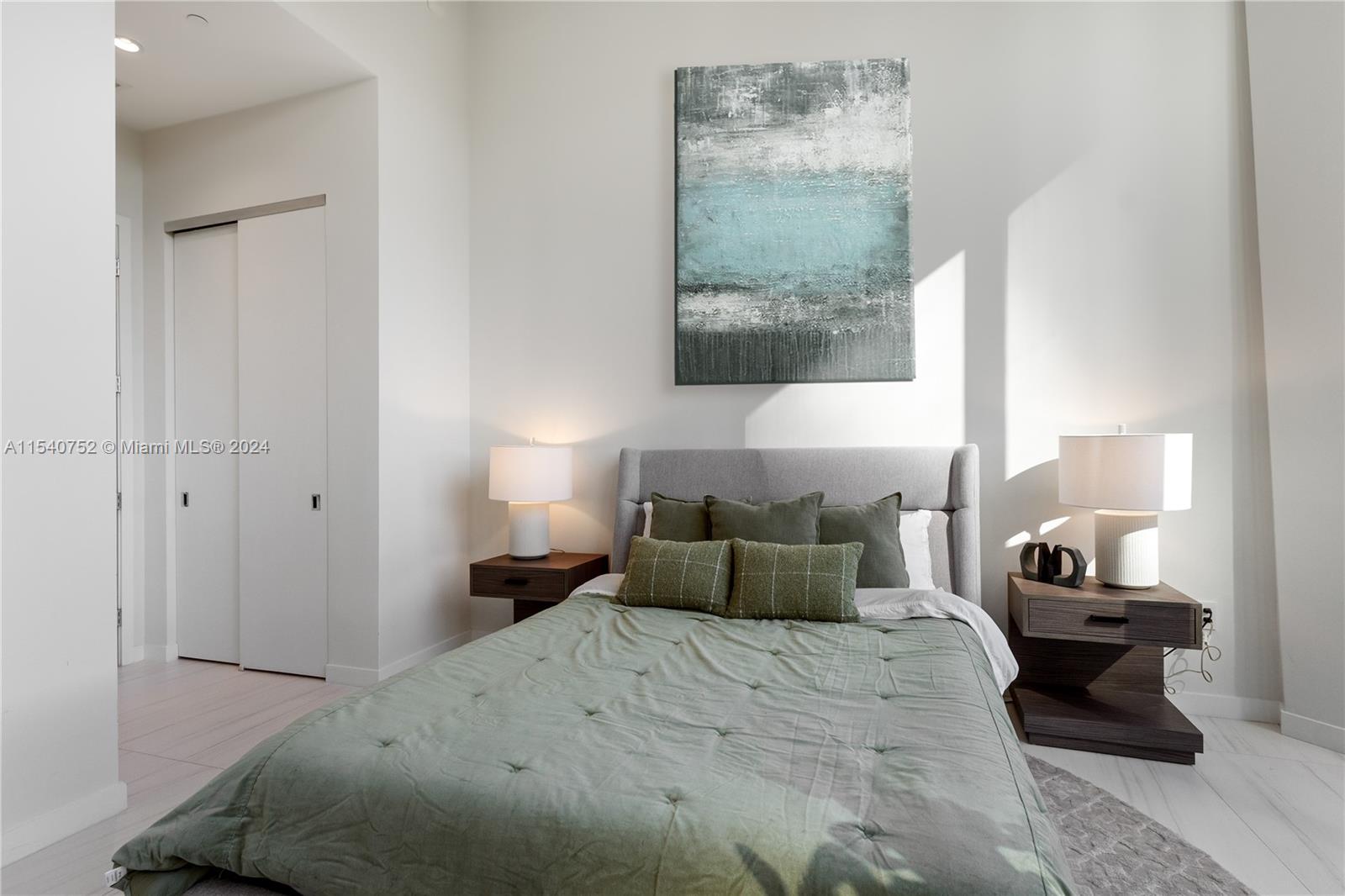 2811 Bayshore Dr, Miami, FL, 33133 United States, 3 Bedrooms Bedrooms, ,3 BathroomsBathrooms,Residential,For Sale,Bayshore Dr,A11540752