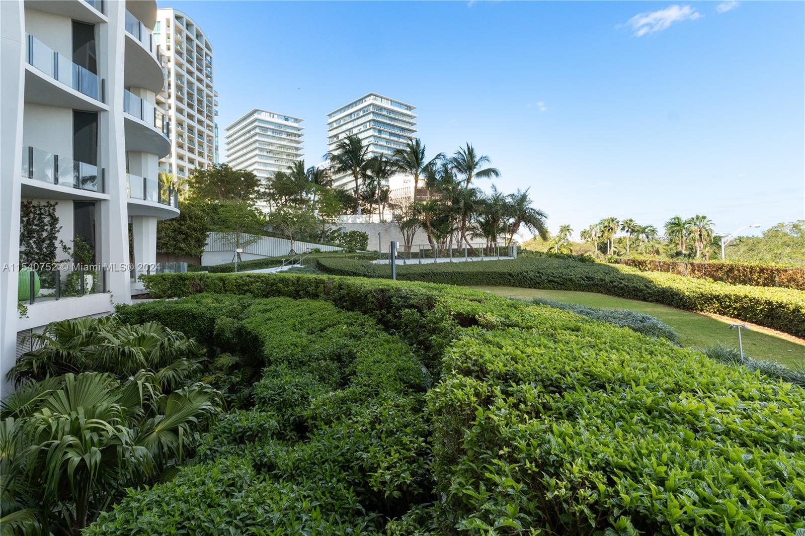 2811 Bayshore Dr, Miami, FL, 33133 United States, 3 Bedrooms Bedrooms, ,3 BathroomsBathrooms,Residential,For Sale,Bayshore Dr,A11540752