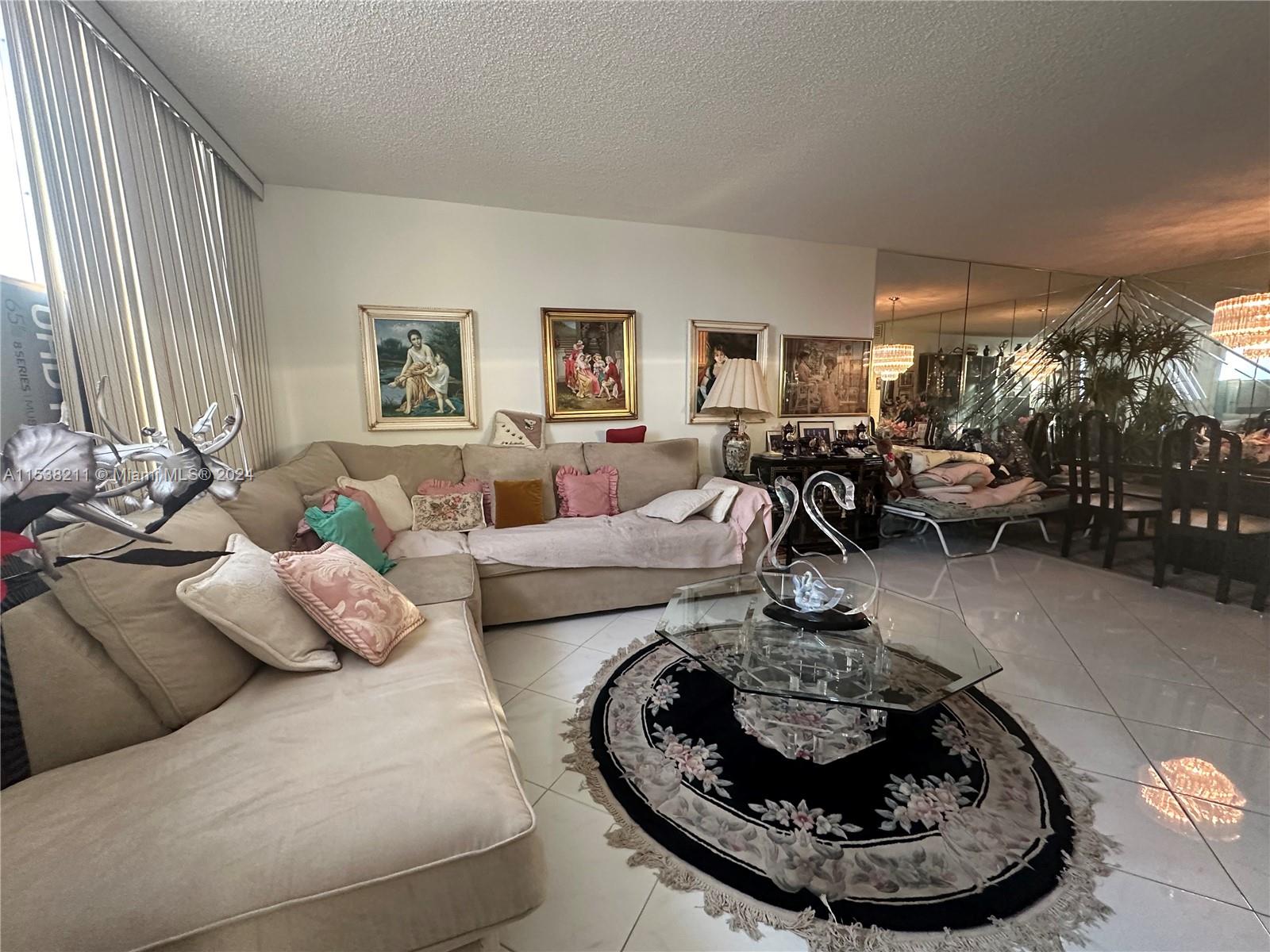 3180 S Ocean Dr 522, Hallandale Beach, Florida 33009, 1 Bedroom Bedrooms, ,1 BathroomBathrooms,Residential,For Sale,3180 S Ocean Dr 522,A11538211