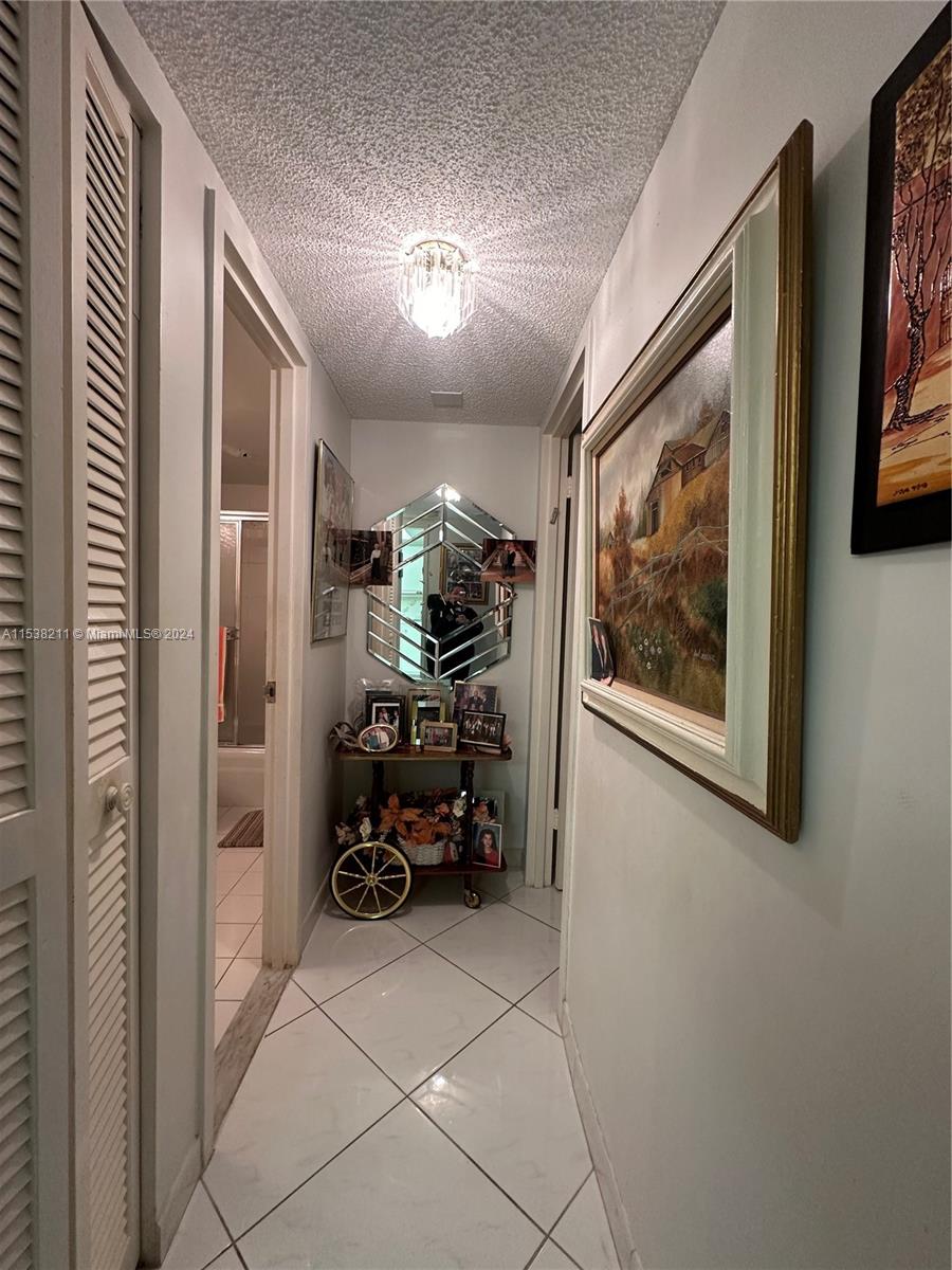 3180 S Ocean Dr 522, Hallandale Beach, Florida 33009, 1 Bedroom Bedrooms, ,1 BathroomBathrooms,Residential,For Sale,3180 S Ocean Dr 522,A11538211