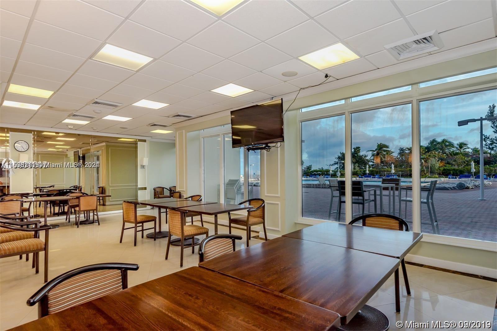 3180 S Ocean Dr 522, Hallandale Beach, Florida 33009, 1 Bedroom Bedrooms, ,1 BathroomBathrooms,Residential,For Sale,3180 S Ocean Dr 522,A11538211