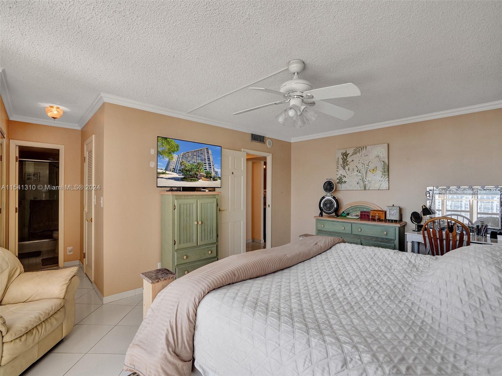 600 Three Islands Blvd 1521, Hallandale Beach, Florida 33009, 2 Bedrooms Bedrooms, ,2 BathroomsBathrooms,Residential,For Sale,600 Three Islands Blvd 1521,A11541310