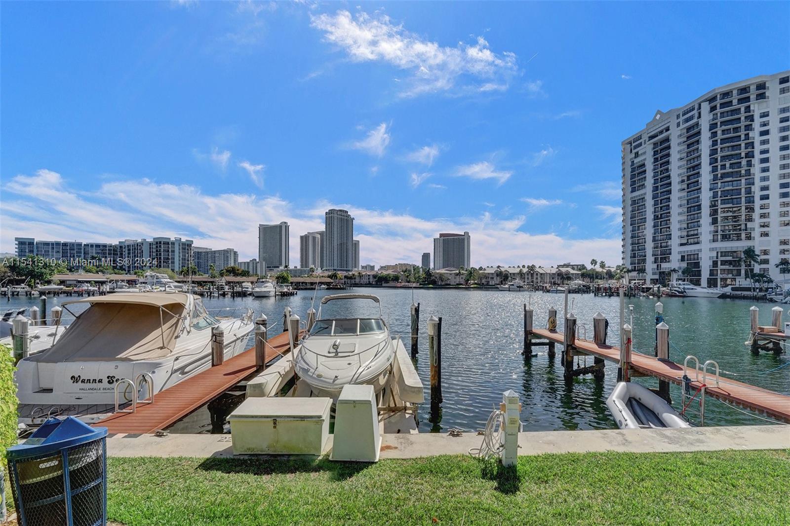 600 Three Islands Blvd 1521, Hallandale Beach, Florida 33009, 2 Bedrooms Bedrooms, ,2 BathroomsBathrooms,Residential,For Sale,600 Three Islands Blvd 1521,A11541310