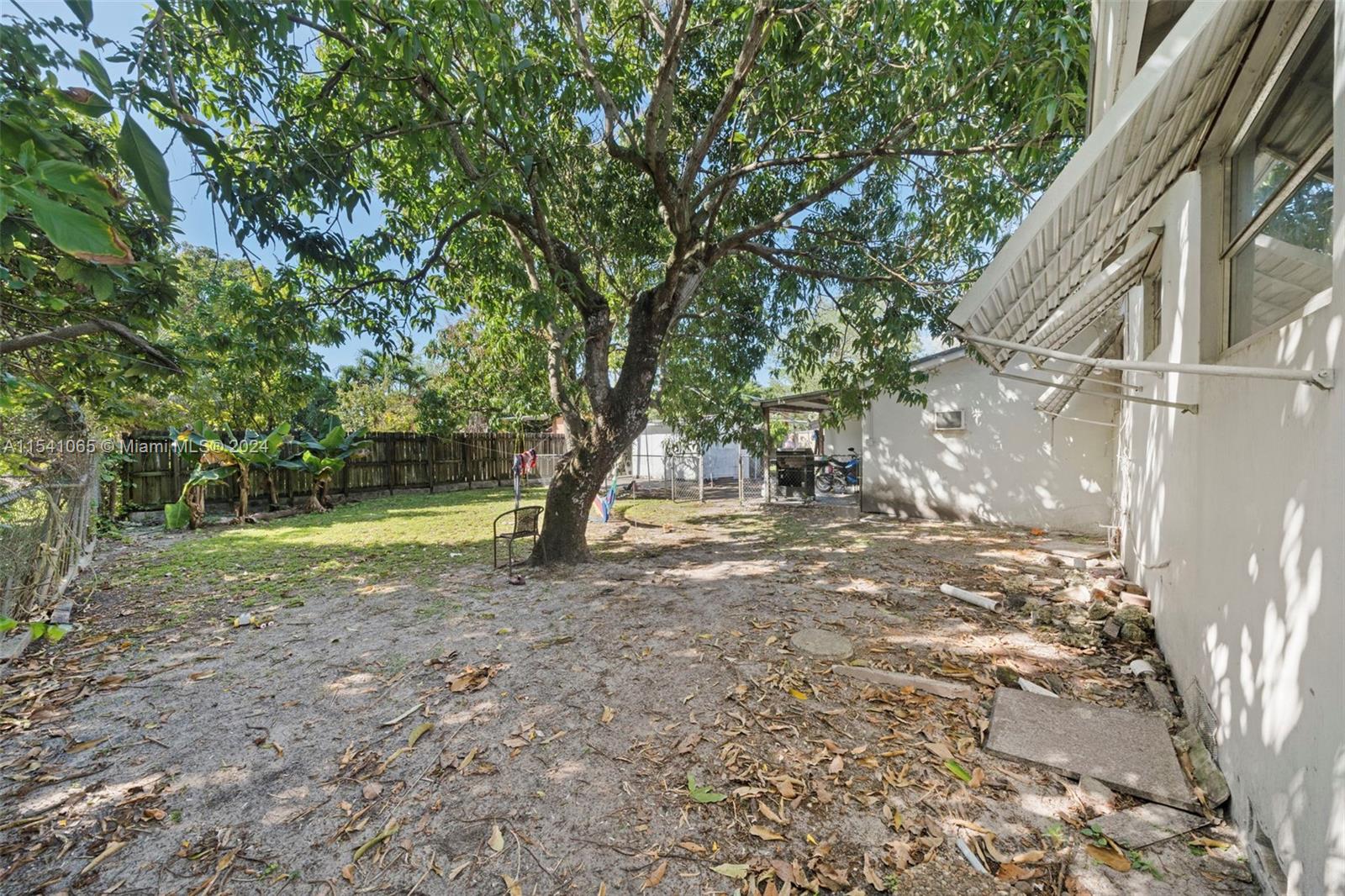 5886 SW 20th St, Miami, Florida 33155, 4 Bedrooms Bedrooms, ,2 BathroomsBathrooms,Residential,For Sale,5886 SW 20th St,A11541065