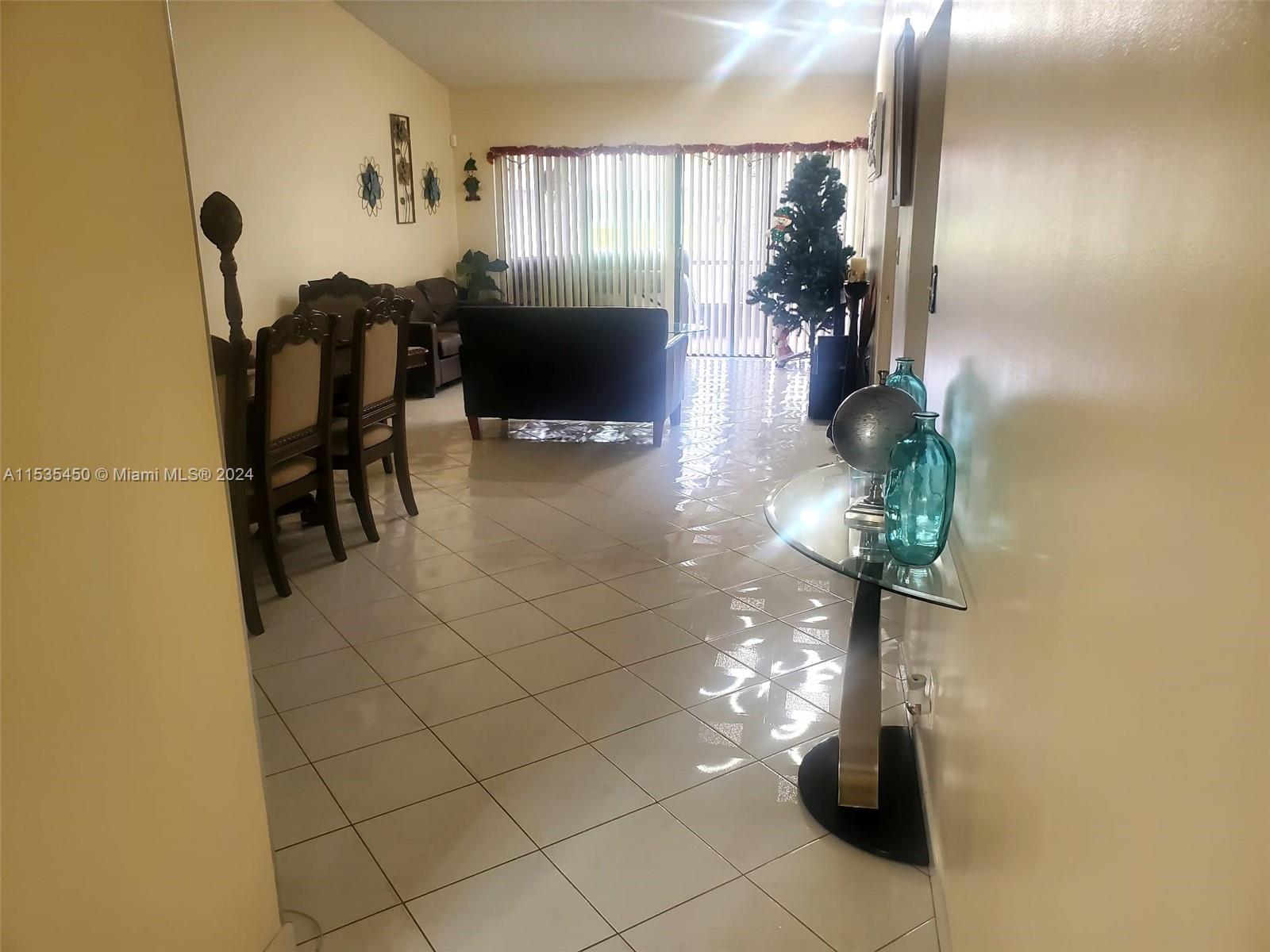 6367 W Pinehurst Cir W B37, Tamarac, Florida 33321, 2 Bedrooms Bedrooms, ,1 BathroomBathrooms,Residential,For Sale,6367 W Pinehurst Cir W B37,A11535450
