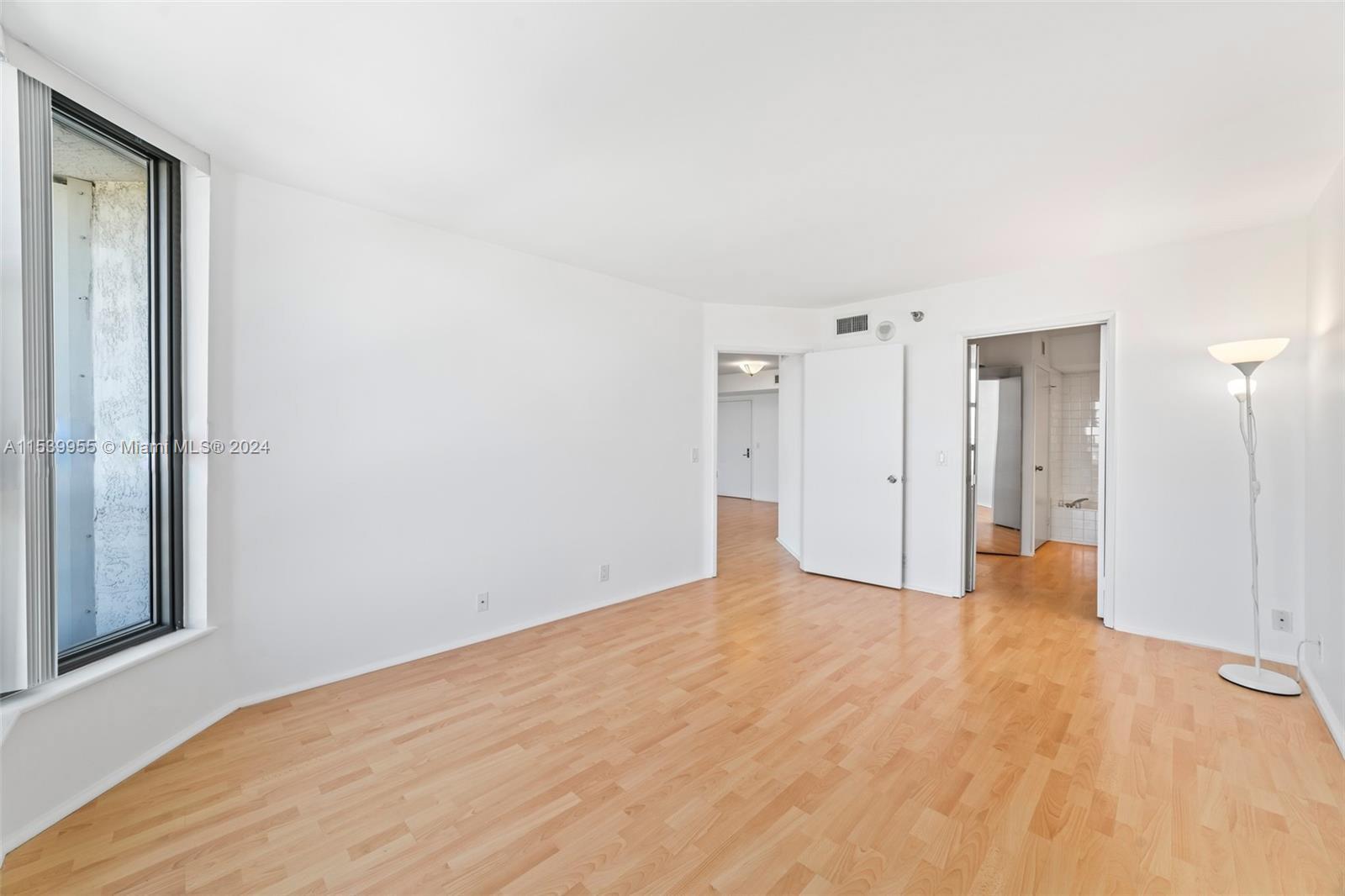 3400 NE 192nd St 1506, Aventura, Florida 33180, 2 Bedrooms Bedrooms, ,2 BathroomsBathrooms,Residentiallease,For Rent,3400 NE 192nd St 1506,A11539955