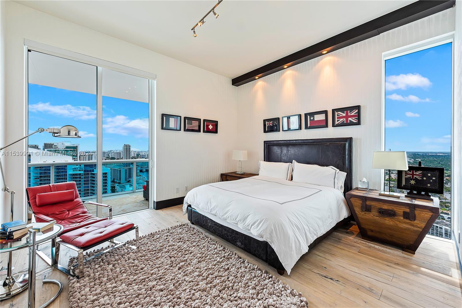 2711 S Ocean Dr 4005, Hollywood, Florida 33019, 5 Bedrooms Bedrooms, ,6 BathroomsBathrooms,Residential,For Sale,2711 S Ocean Dr 4005,A11539991