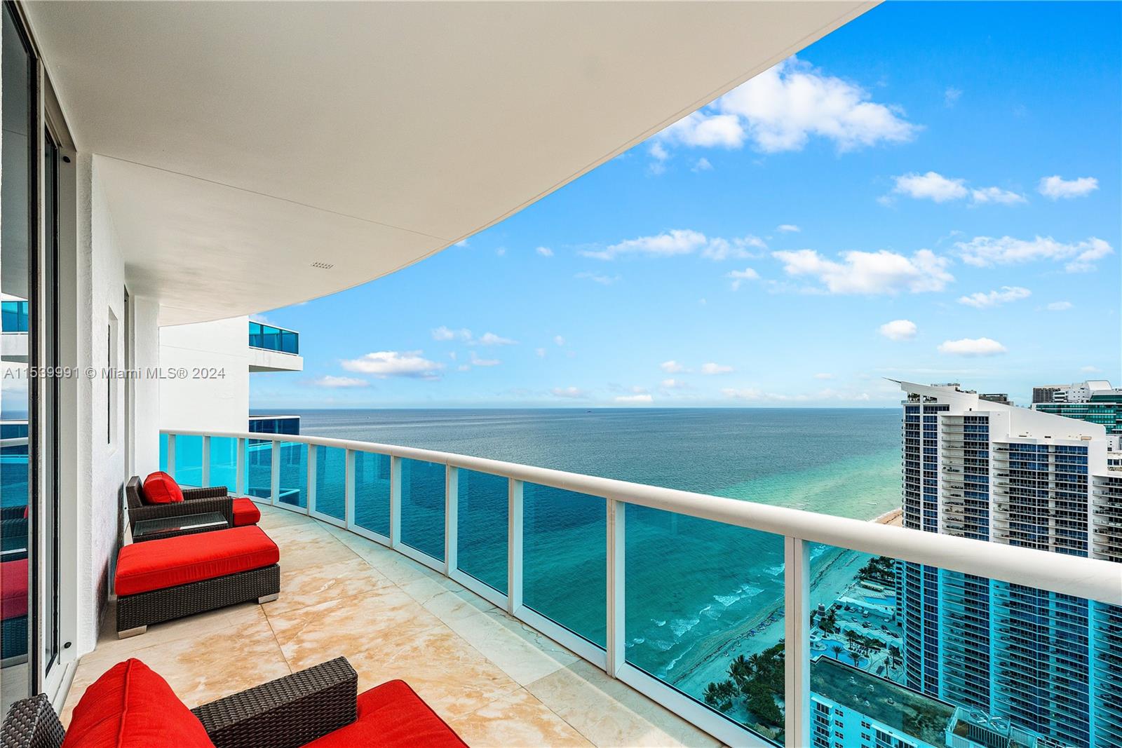 2711 Ocean Dr, Hollywood, FL, 33019 United States, 5 Bedrooms Bedrooms, ,6 BathroomsBathrooms,Residential,For Sale,Ocean Dr,A11539991