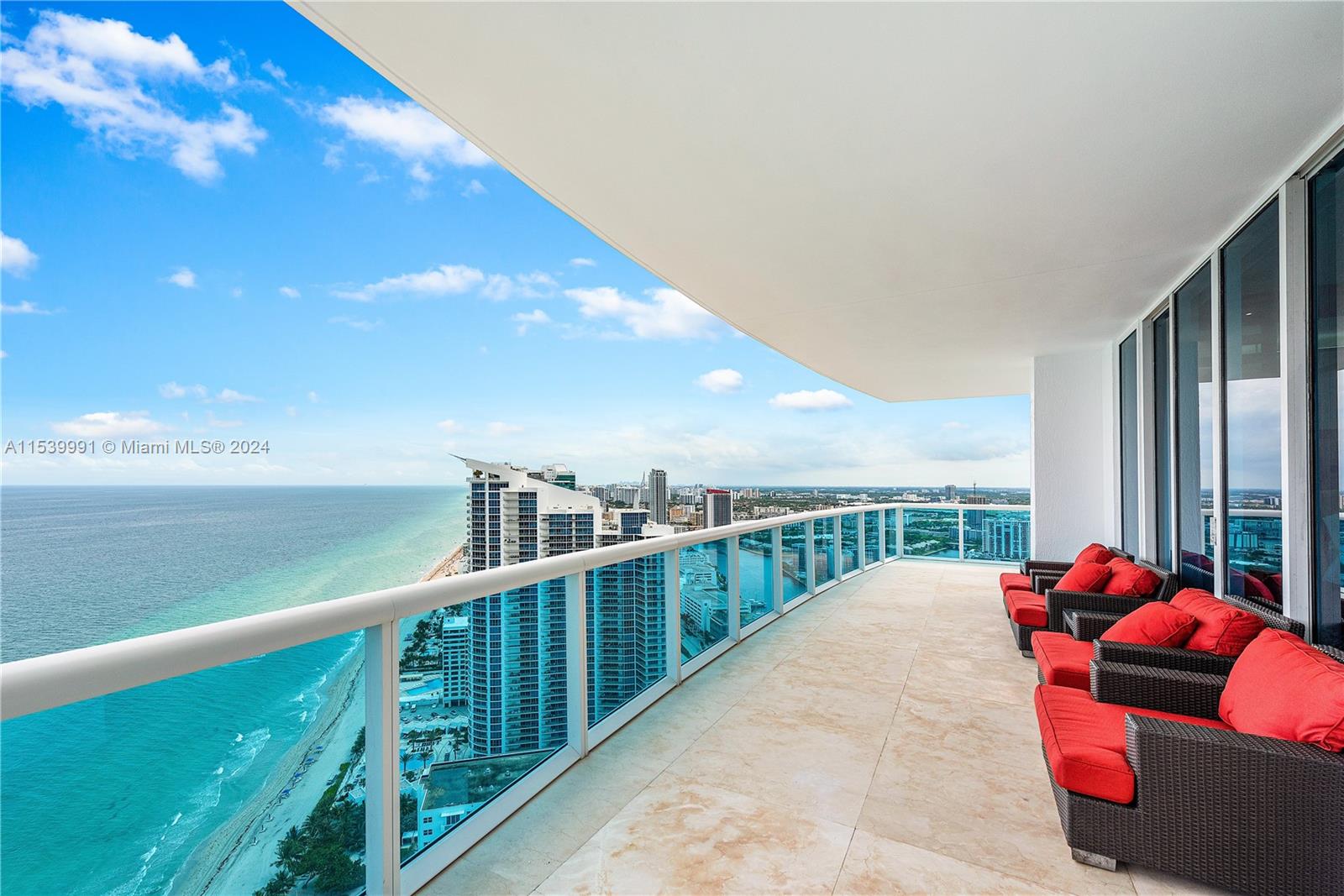 2711 Ocean Dr, Hollywood, FL, 33019 United States, 5 Bedrooms Bedrooms, ,6 BathroomsBathrooms,Residential,For Sale,Ocean Dr,A11539991