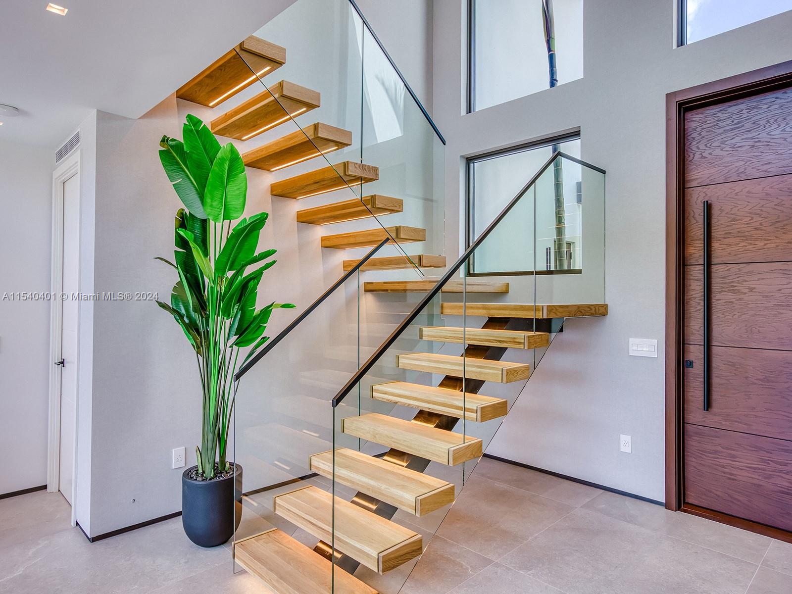 7815 54th Ave, Miami, FL, 33143 United States, 6 Bedrooms Bedrooms, ,6 BathroomsBathrooms,Residential,For Sale,54th Ave,A11540401