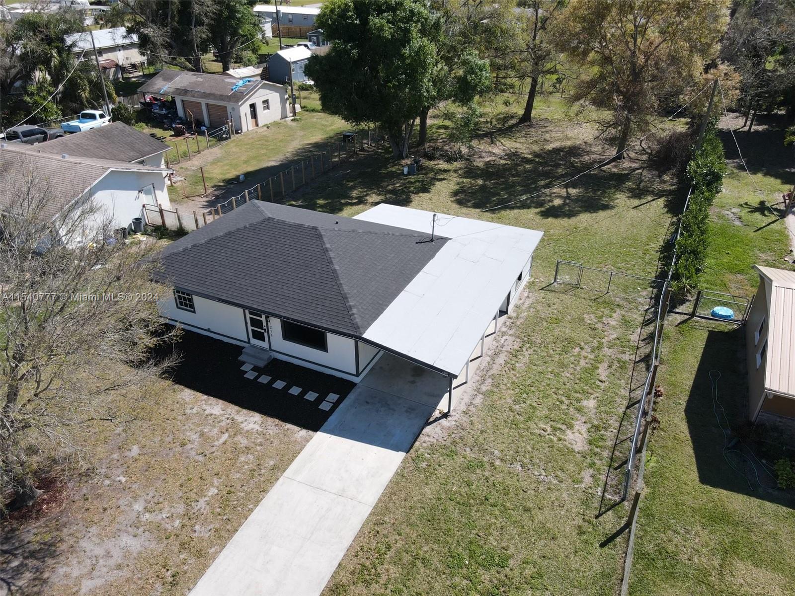 1211 SW MILDRED ST, Other City - In The State Of Florida, FL 34266