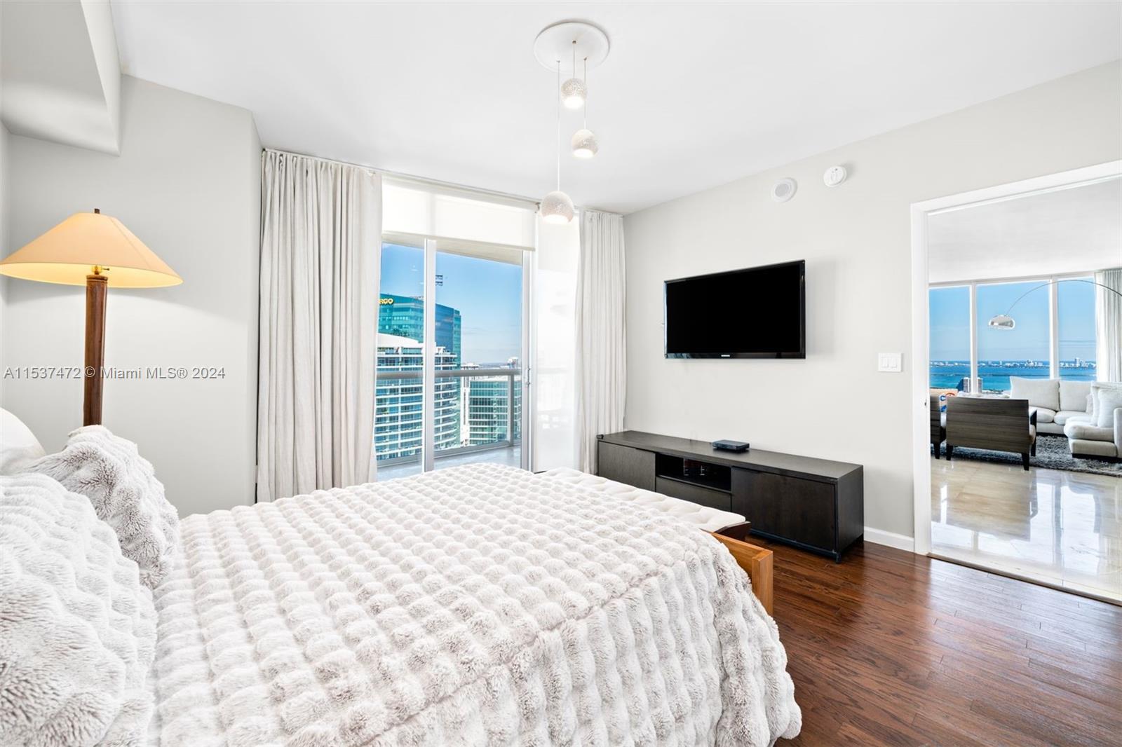 465 Brickell Ave 5302, Miami, Florida 33131, 2 Bedrooms Bedrooms, ,2 BathroomsBathrooms,Residentiallease,For Rent,465 Brickell Ave 5302,A11537472