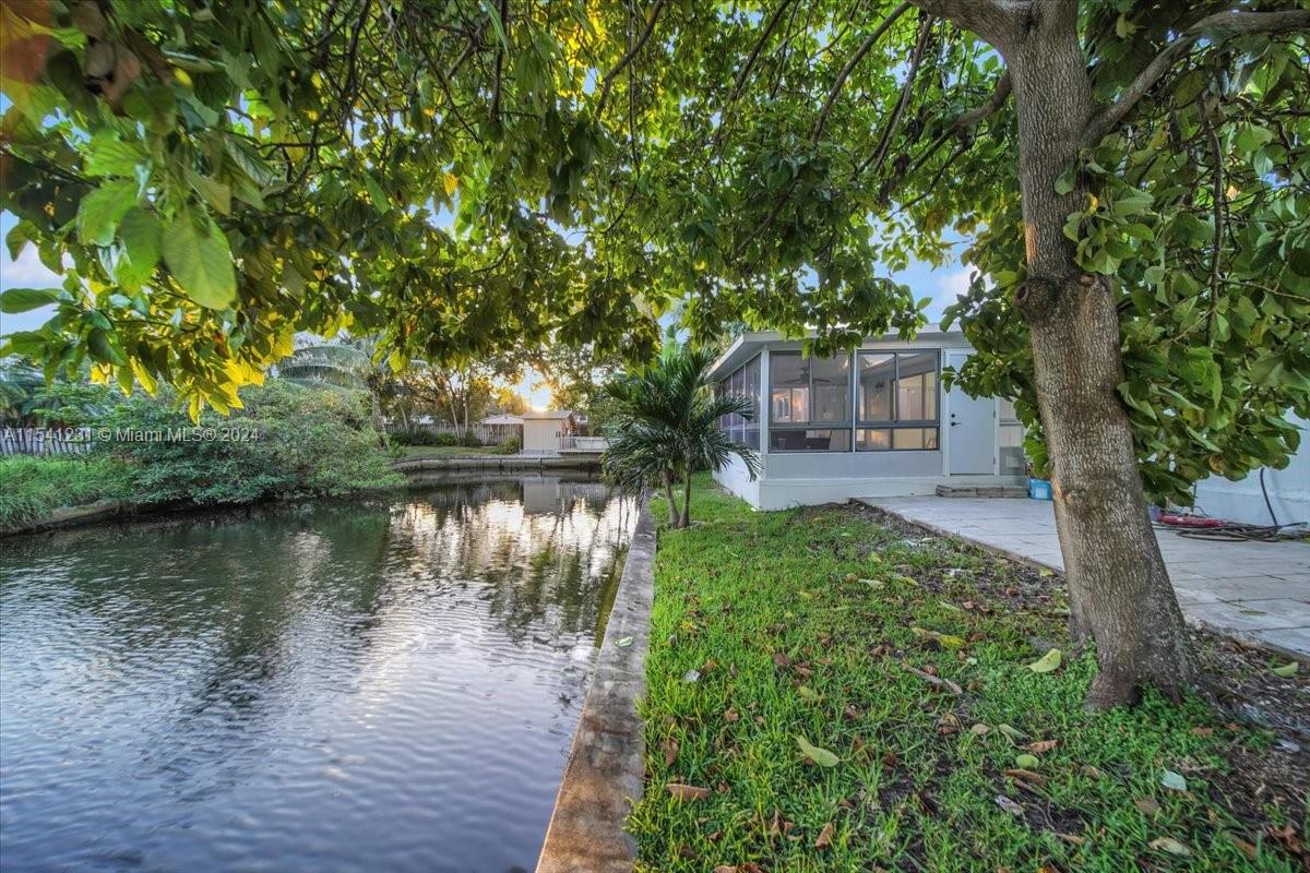 3046 Garfield St, Hollywood, Florida 33021, 3 Bedrooms Bedrooms, ,2 BathroomsBathrooms,Residentiallease,For Rent,3046 Garfield St,A11541231