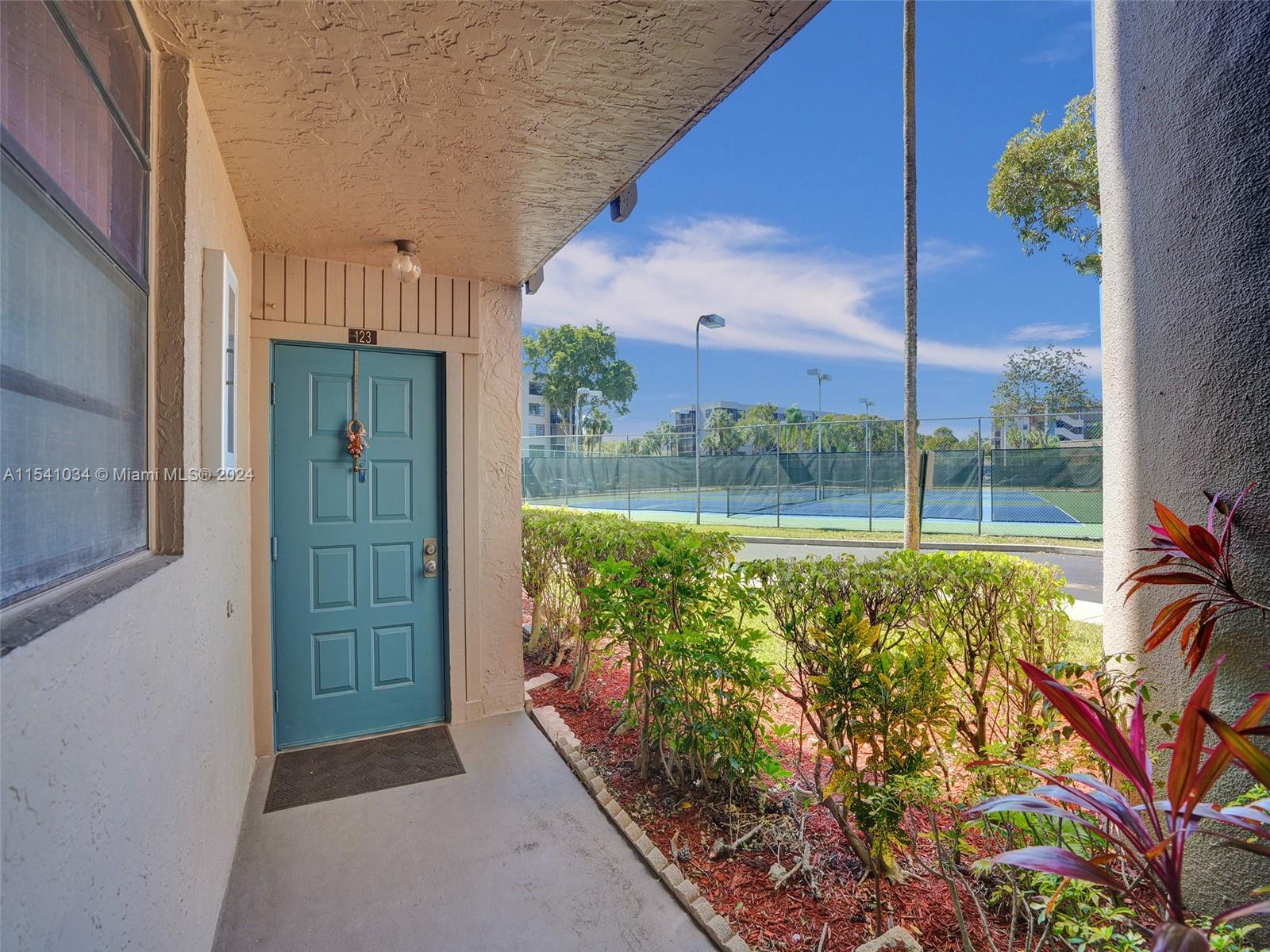 1101 Colony Point Cir, Pembroke Pines, FL, 33026 United States, 2 Bedrooms Bedrooms, ,2 BathroomsBathrooms,Residential,For Sale,Colony Point Cir,A11541034