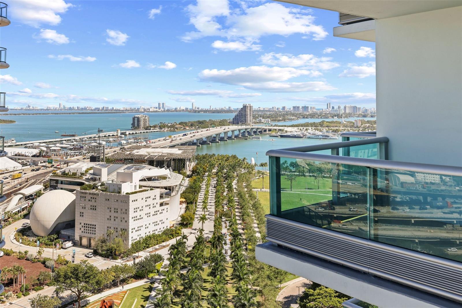 FULLY FURNISHED SPACIOUS 1 BEDROOM WITH DEN WITH GORGEOUS BAY AND CITY VIEWS. 2 LARGE BALCONIES 1 ASSIGNED PARKING SPACE. SPECTACULAR LOCATION WALK TO PAMM, FROST MUESEUM, MAURICE FERRE PARK, HEAT GAMES, TOP RESTAURANTS, WORLDCENTER MIAMI, ARSHT CENTER AND MORE. EXCLUSIVE 900 BISCAYNE OFFERS LUXURIOUS AMENITIES INCLUDING 2 POOLS, FULL-SERVICE SPA, STATE OF THE ART FITNESS CENTER, THEATER, BILLIARD ROOM, BUSINESS CENTER, ETC. CALL OR TEXT LISTING AGENT FOR SHOWINGS. UNIT IS TENANT OCCUPIED THROUGH OCTOBER 2024 MUST COORDINATE SHOWINGS IN ADVANCE.