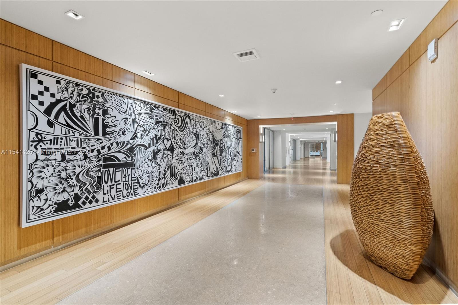 900 Biscayne Blvd 2410, Miami, Florida 33132, 1 Bedroom Bedrooms, ,2 BathroomsBathrooms,Residential,For Sale,900 Biscayne Blvd 2410,A11541426