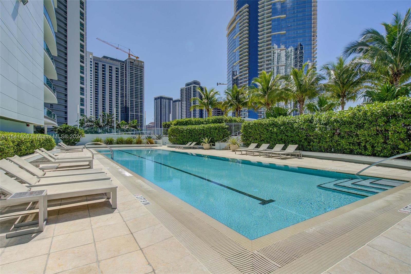 900 Biscayne Blvd 2410, Miami, Florida 33132, 1 Bedroom Bedrooms, ,2 BathroomsBathrooms,Residential,For Sale,900 Biscayne Blvd 2410,A11541426