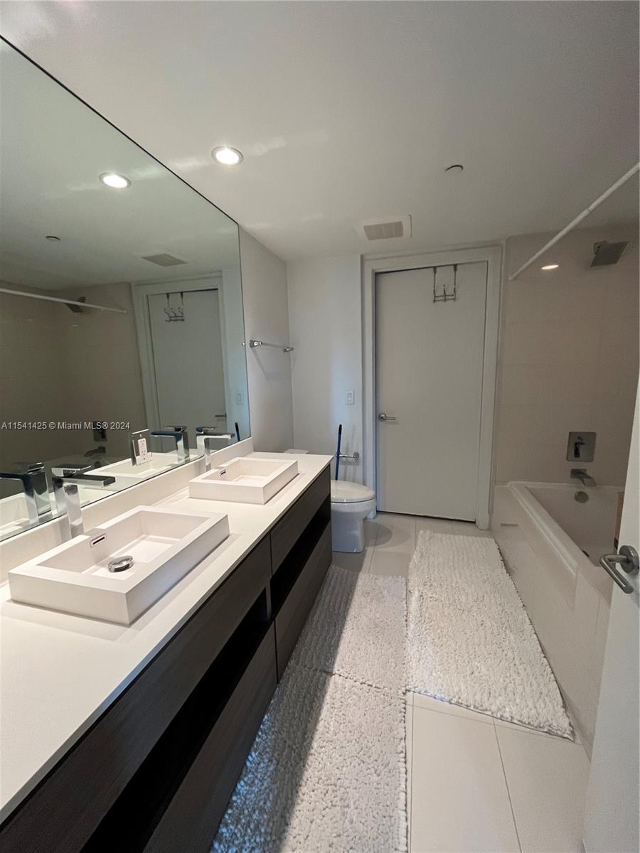 1100 S Miami Ave 402, Miami, Florida 33130, 1 Bedroom Bedrooms, ,1 BathroomBathrooms,Residentiallease,For Rent,1100 S Miami Ave 402,A11541425