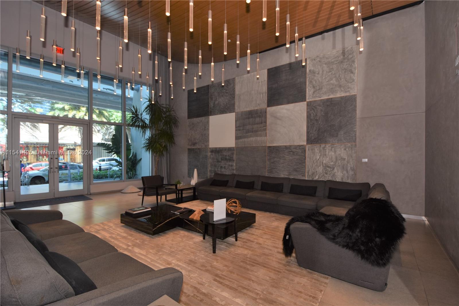1100 S Miami Ave 402, Miami, Florida 33130, 1 Bedroom Bedrooms, ,1 BathroomBathrooms,Residentiallease,For Rent,1100 S Miami Ave 402,A11541425