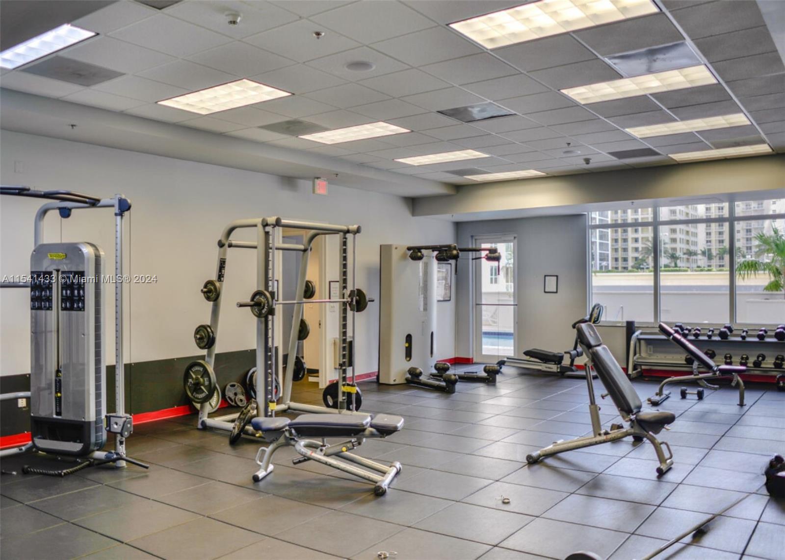 1200 Brickell Bay Dr 3004, Miami, Florida 33131, 1 Bedroom Bedrooms, ,1 BathroomBathrooms,Residentiallease,For Rent,1200 Brickell Bay Dr 3004,A11541433