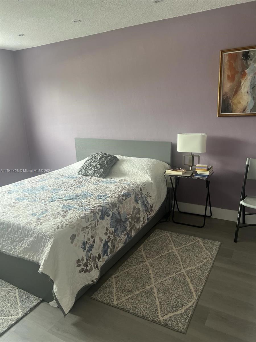 581 Blue Heron Dr 318-B, Hallandale Beach, Florida 33009, 2 Bedrooms Bedrooms, ,2 BathroomsBathrooms,Residentiallease,For Rent,581 Blue Heron Dr 318-B,A11541428