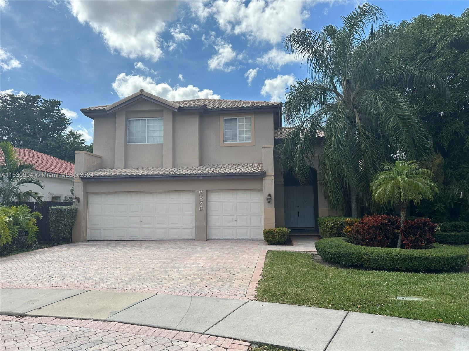 6578 113th Pl, Doral, FL, 33178 United States, 4 Bedrooms Bedrooms, ,3 BathroomsBathrooms,Residential,For Sale,113th Pl,A11530904