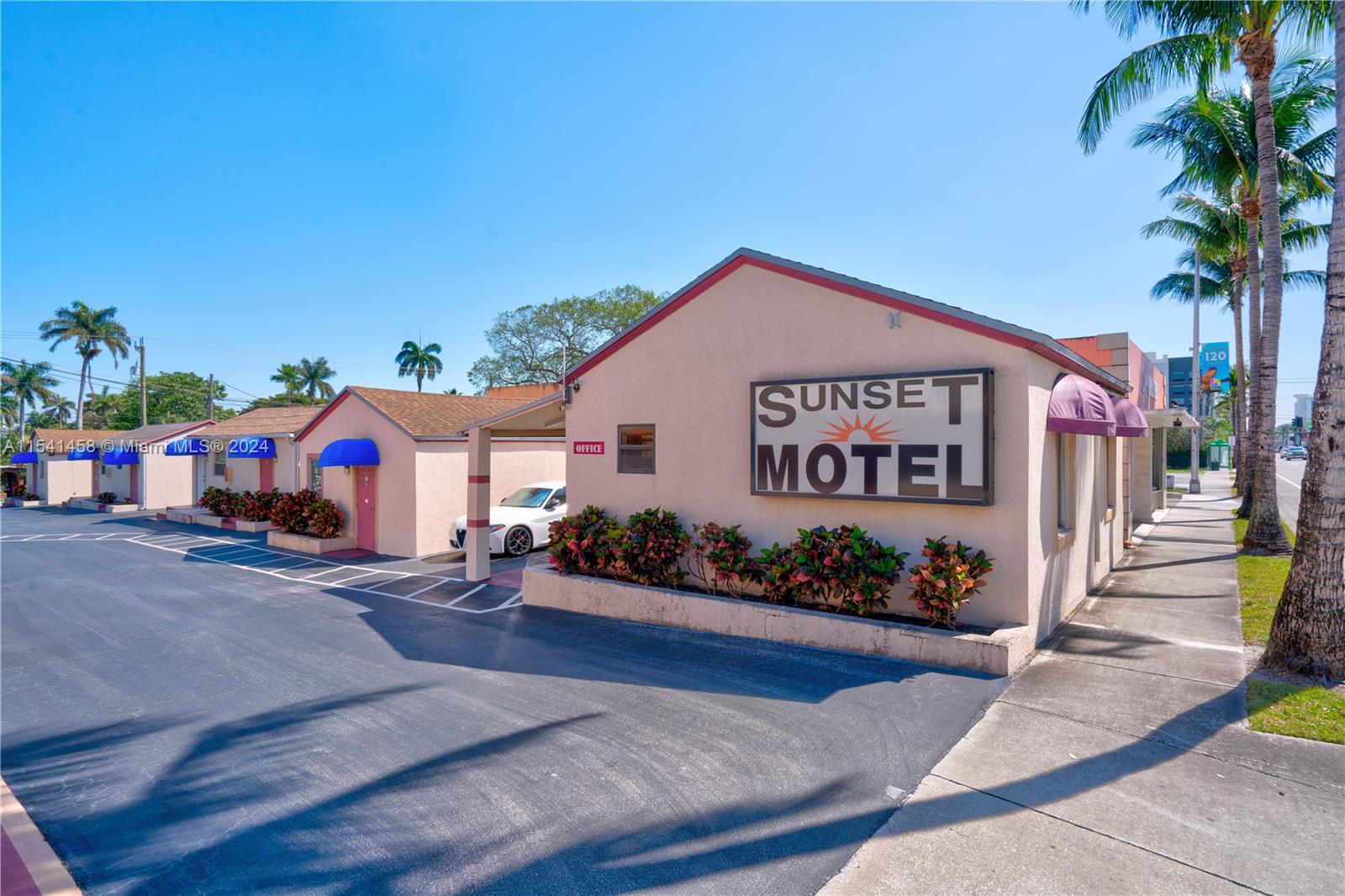 140 N Federal Hwy, Dania Beach, Florida 33004, ,Commercialsale,For Sale,140 N Federal Hwy,A11541458