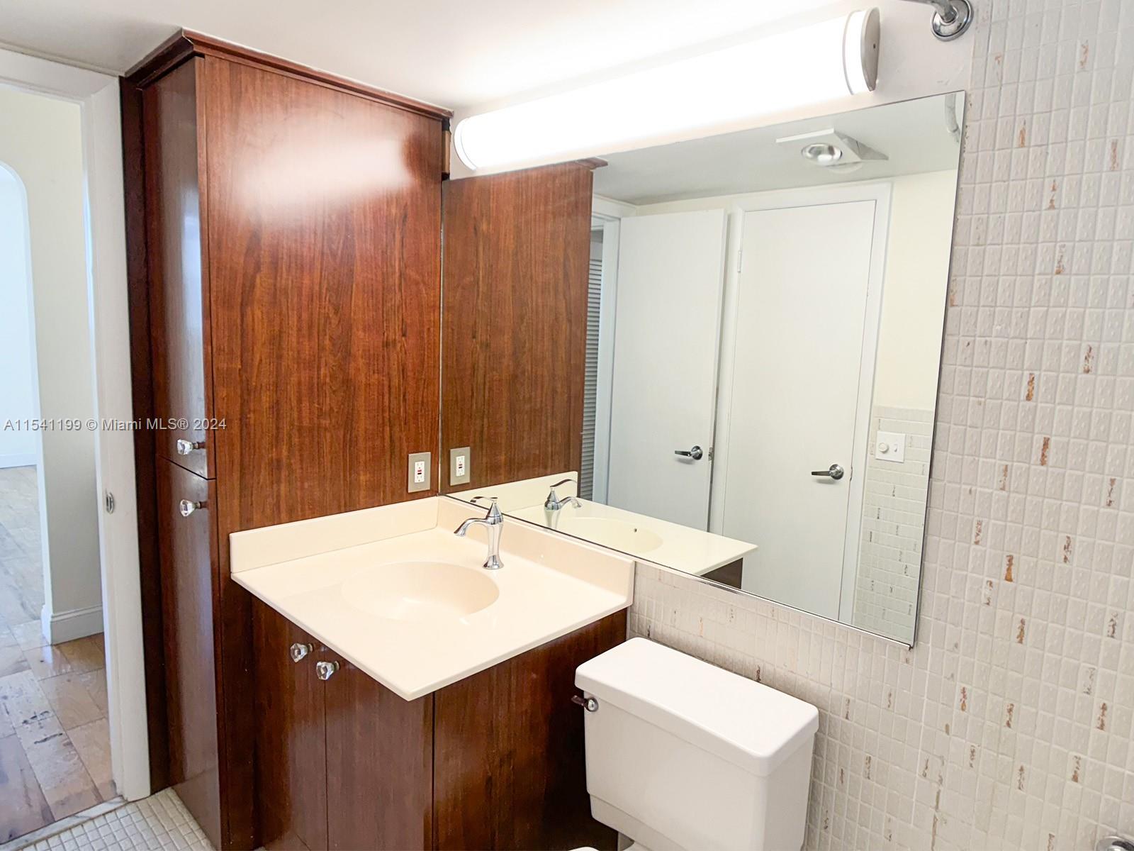 2861 Leonard Dr F503, Aventura, Florida 33160, 1 Bedroom Bedrooms, ,1 BathroomBathrooms,Residentiallease,For Rent,2861 Leonard Dr F503,A11541199