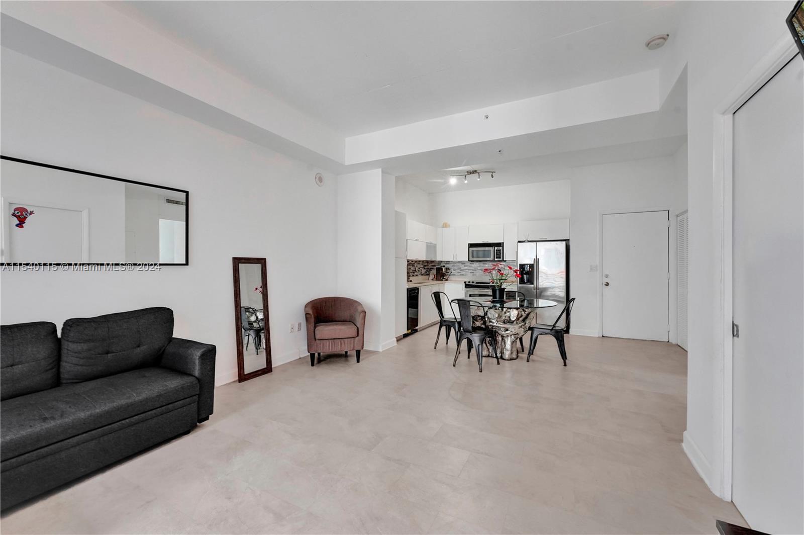 234 NE 3rd St 806, Miami, Florida 33132, 1 Bedroom Bedrooms, ,1 BathroomBathrooms,Residential,For Sale,234 NE 3rd St 806,A11540115