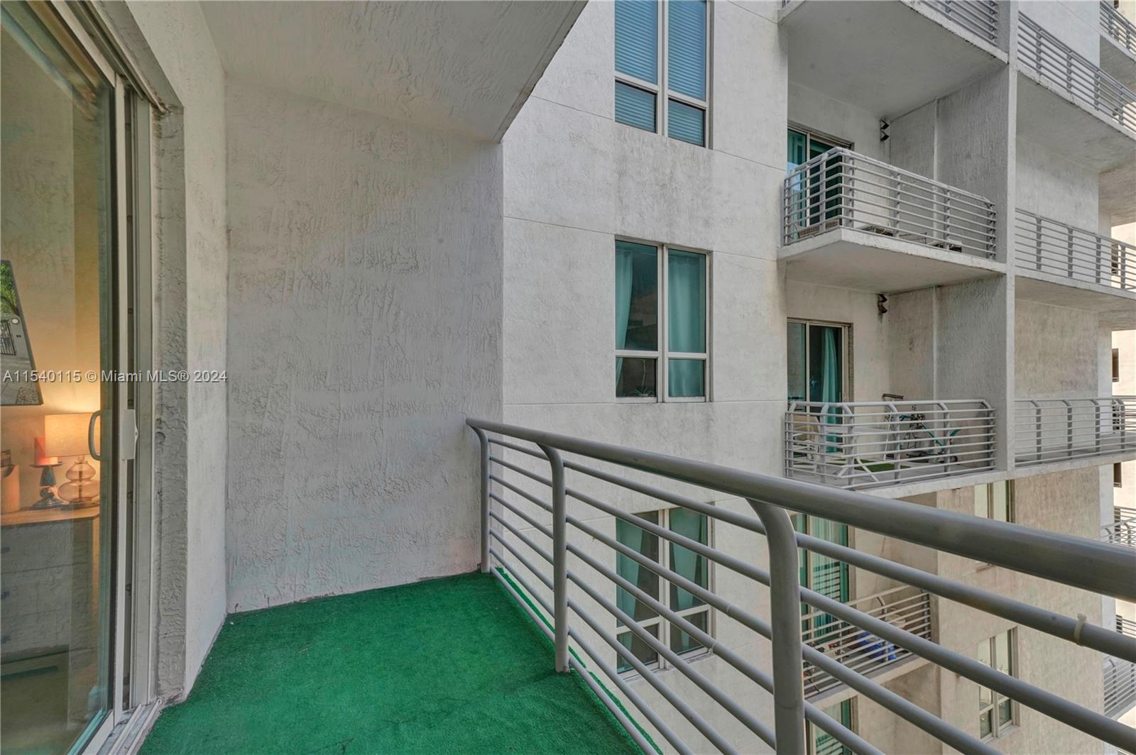234 NE 3rd St 806, Miami, Florida 33132, 1 Bedroom Bedrooms, ,1 BathroomBathrooms,Residential,For Sale,234 NE 3rd St 806,A11540115