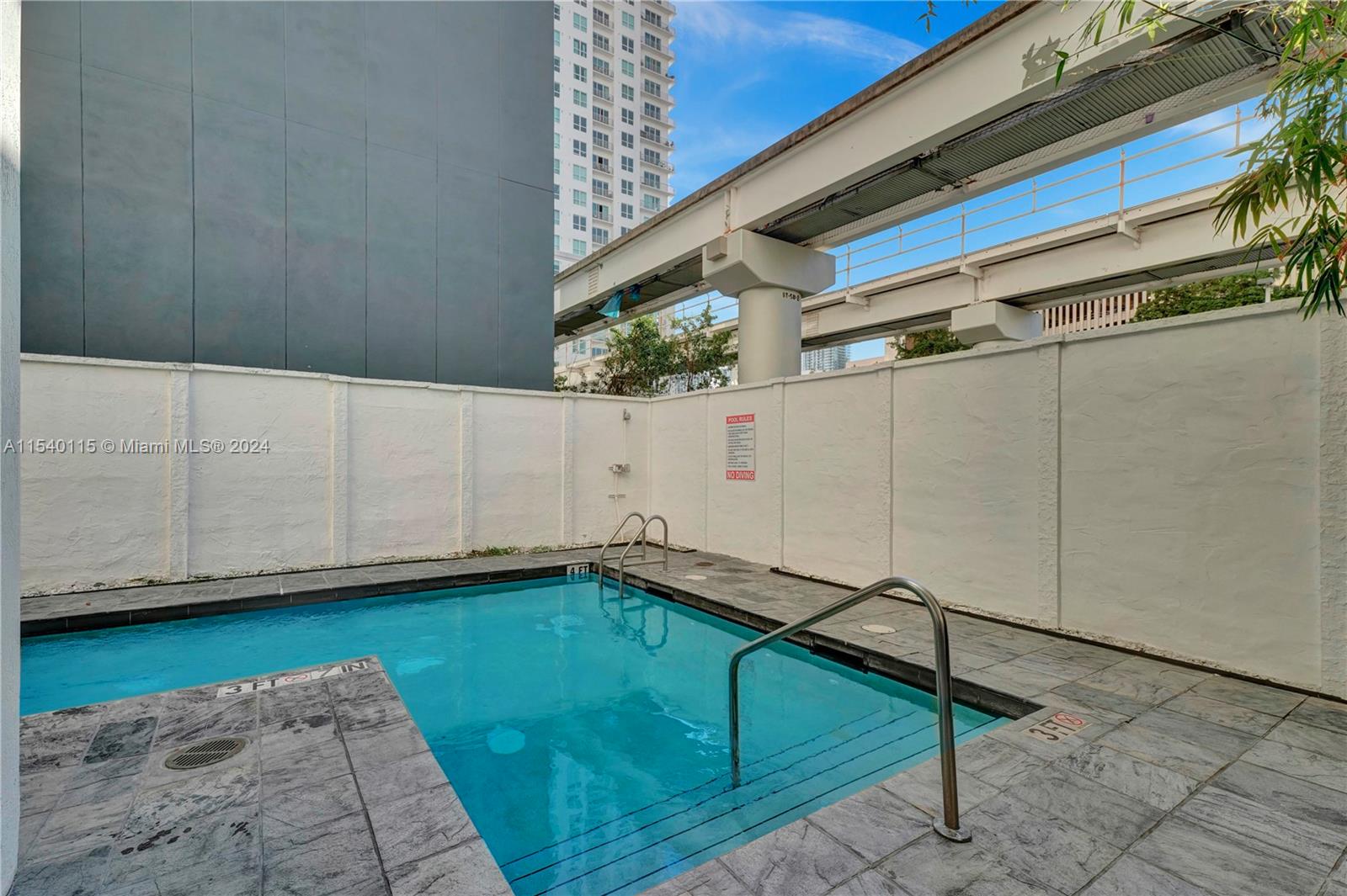 234 NE 3rd St 806, Miami, Florida 33132, 1 Bedroom Bedrooms, ,1 BathroomBathrooms,Residential,For Sale,234 NE 3rd St 806,A11540115