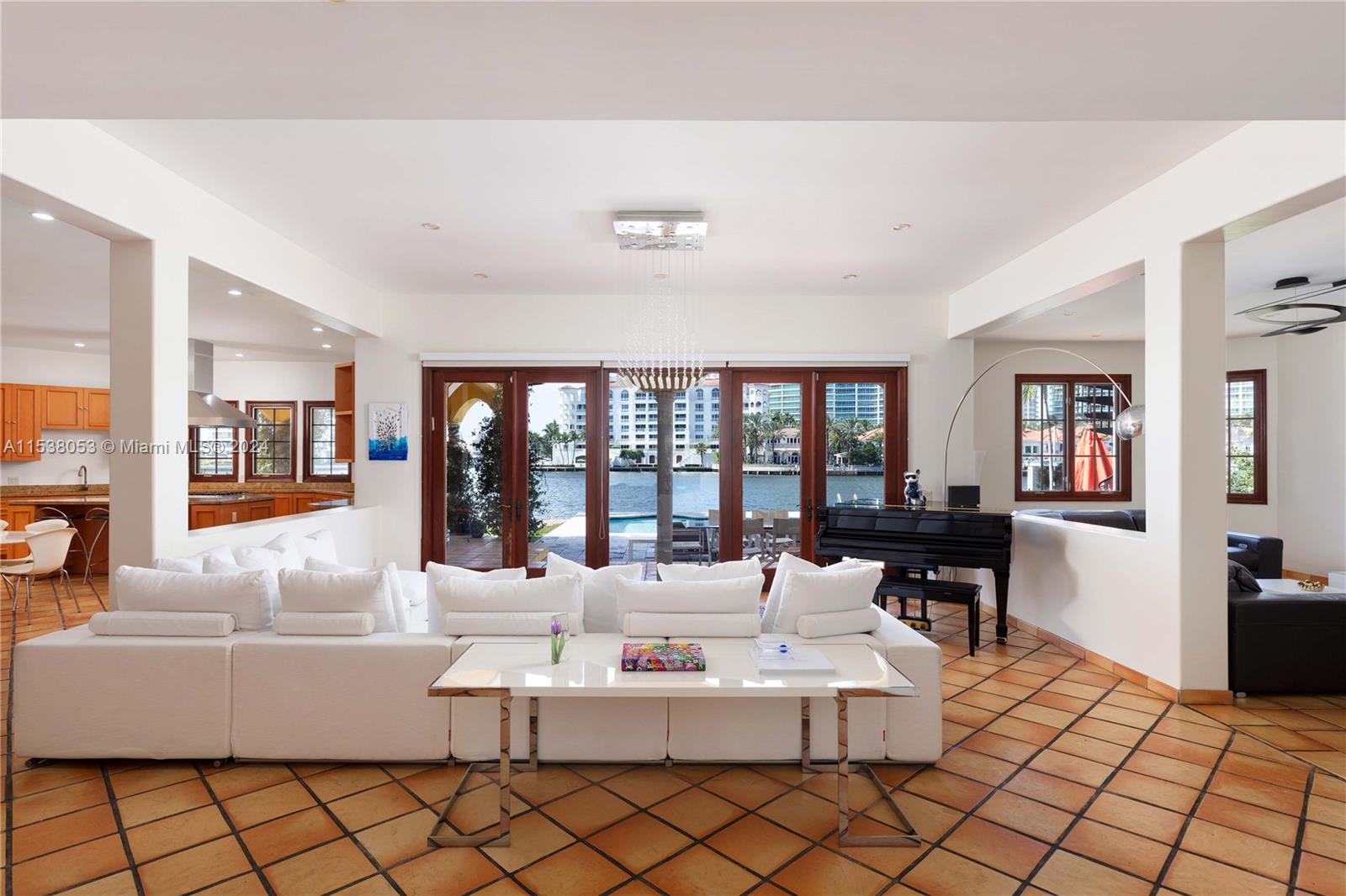 198 Island Is, Golden Beach, FL, 33160 United States, 5 Bedrooms Bedrooms, ,6 BathroomsBathrooms,Residential,For Sale,Island Is,A11538053
