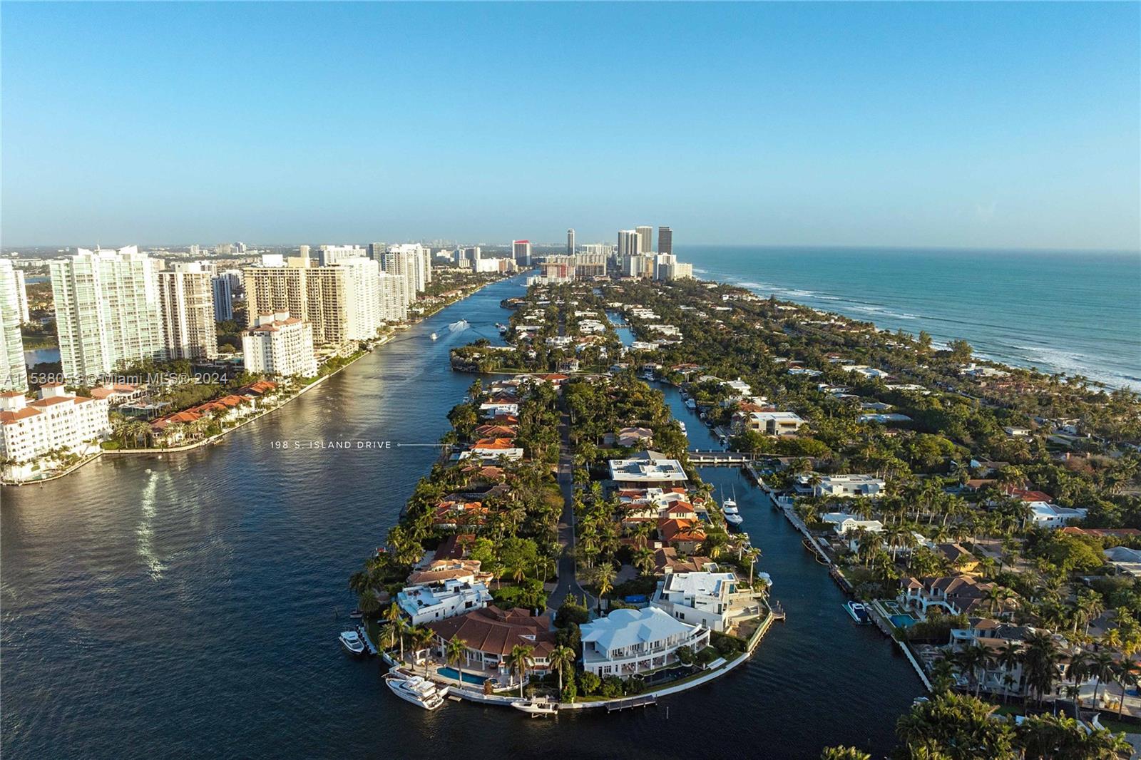 198 Island Is, Golden Beach, FL, 33160 United States, 5 Bedrooms Bedrooms, ,6 BathroomsBathrooms,Residential,For Sale,Island Is,A11538053
