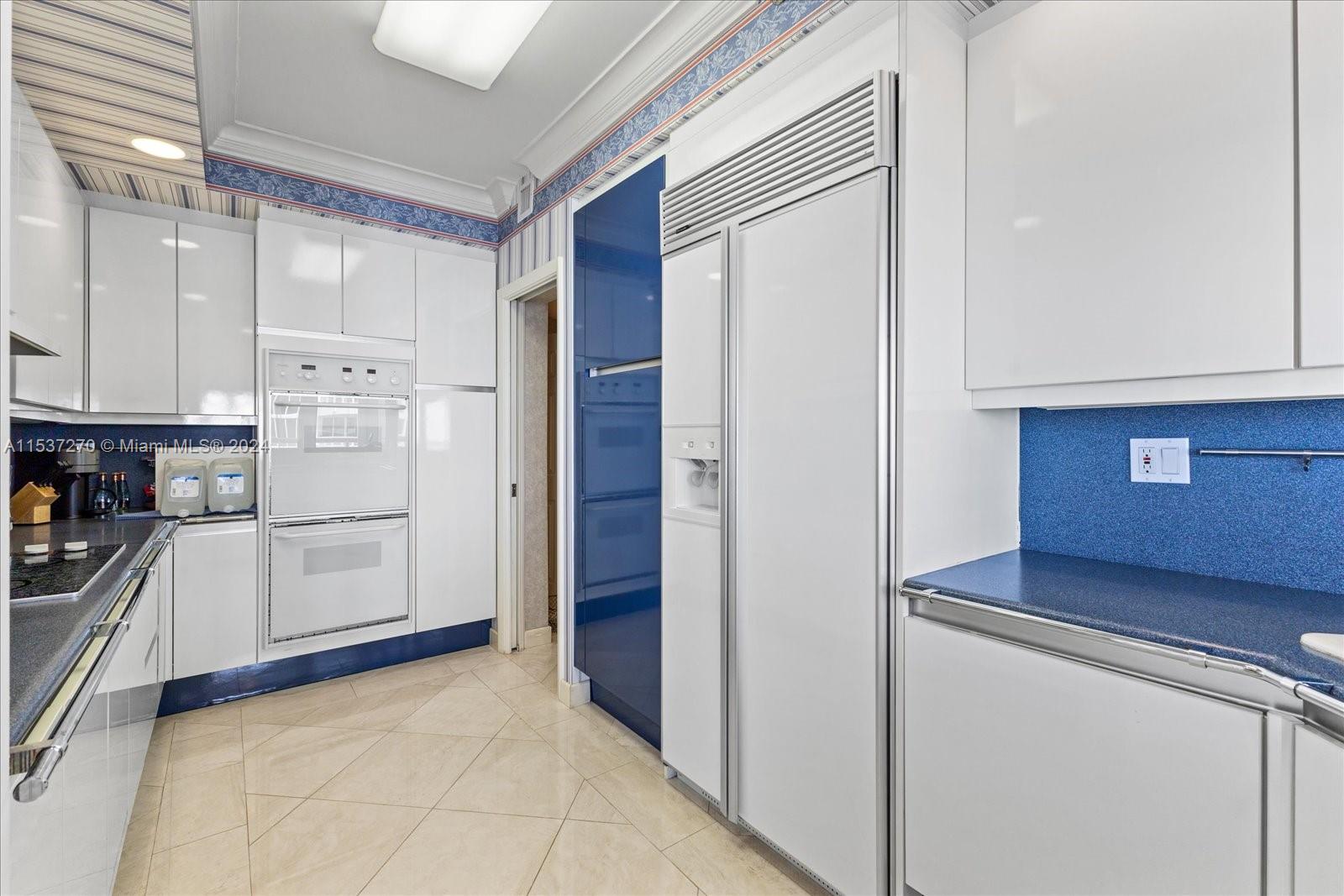 21150 Point Pl, Aventura, FL, 33180 United States, 3 Bedrooms Bedrooms, ,3 BathroomsBathrooms,Residential,For Sale,Point Pl,A11537270