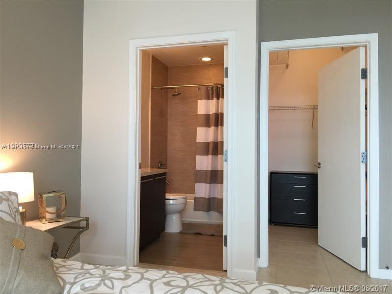 7928 East Dr 703, North Bay Village, Florida 33141, 1 Bedroom Bedrooms, ,2 BathroomsBathrooms,Residential,For Sale,7928 East Dr 703,A11541367