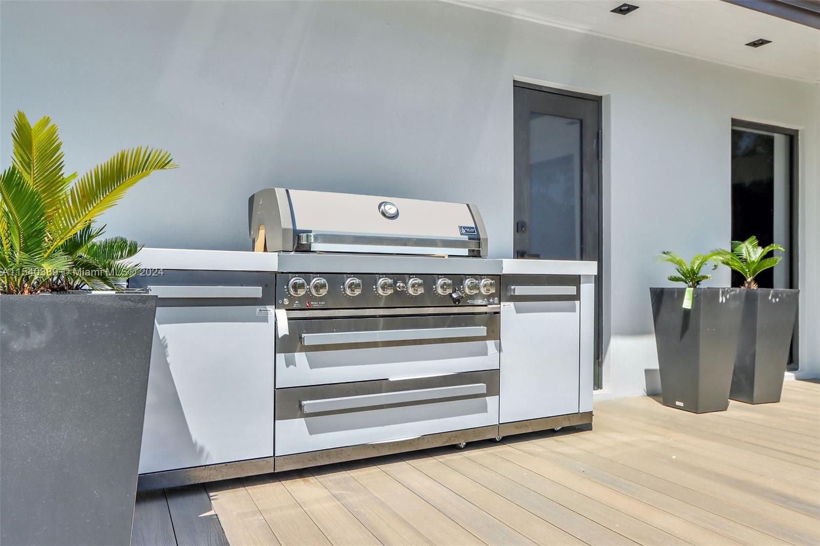 1170 NE 100th St, Miami Shores, Florida 33138, 4 Bedrooms Bedrooms, ,4 BathroomsBathrooms,Residential,For Sale,1170 NE 100th St,A11540389