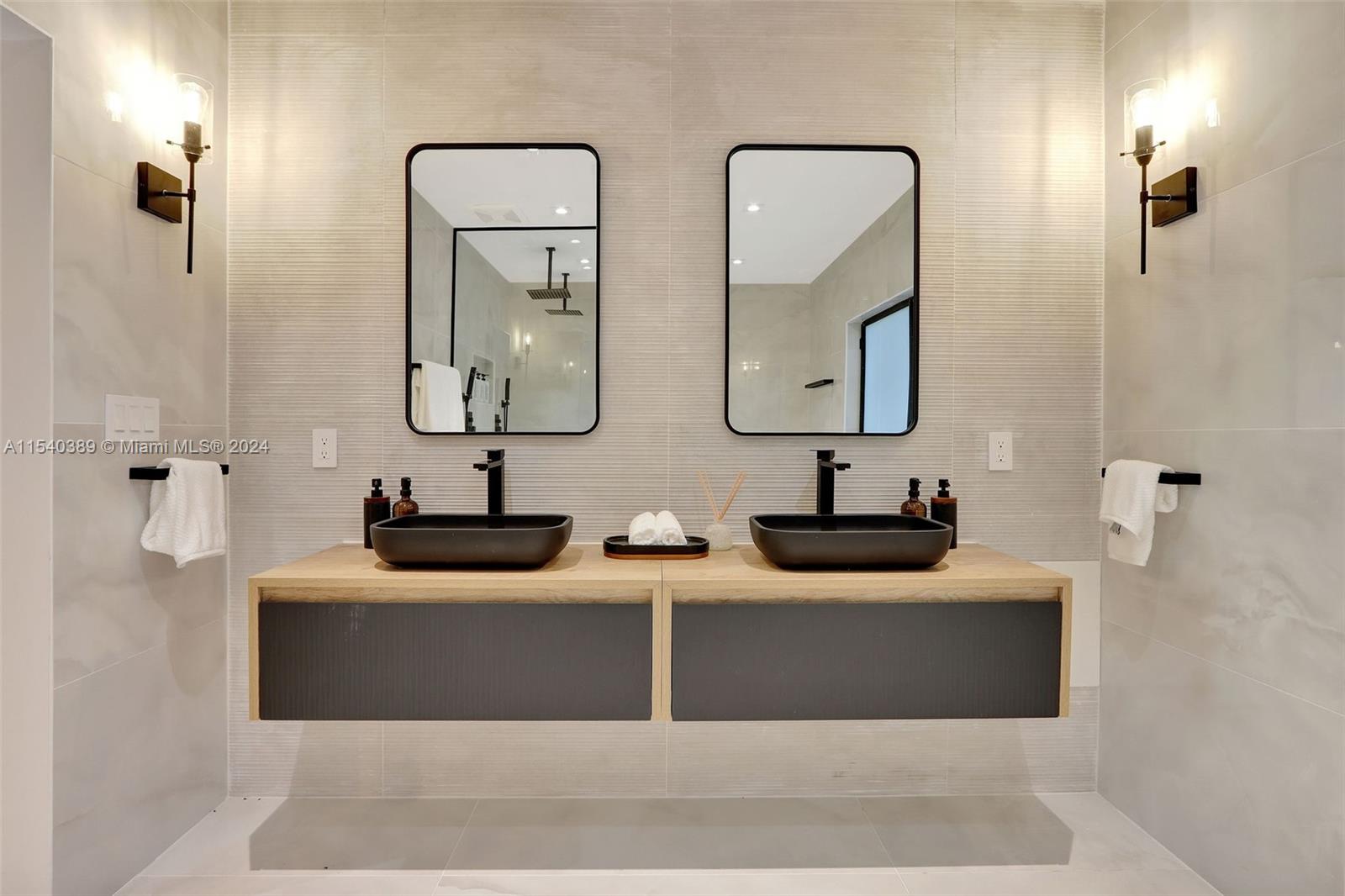 1170 NE 100th St, Miami Shores, Florida 33138, 4 Bedrooms Bedrooms, ,4 BathroomsBathrooms,Residential,For Sale,1170 NE 100th St,A11540389