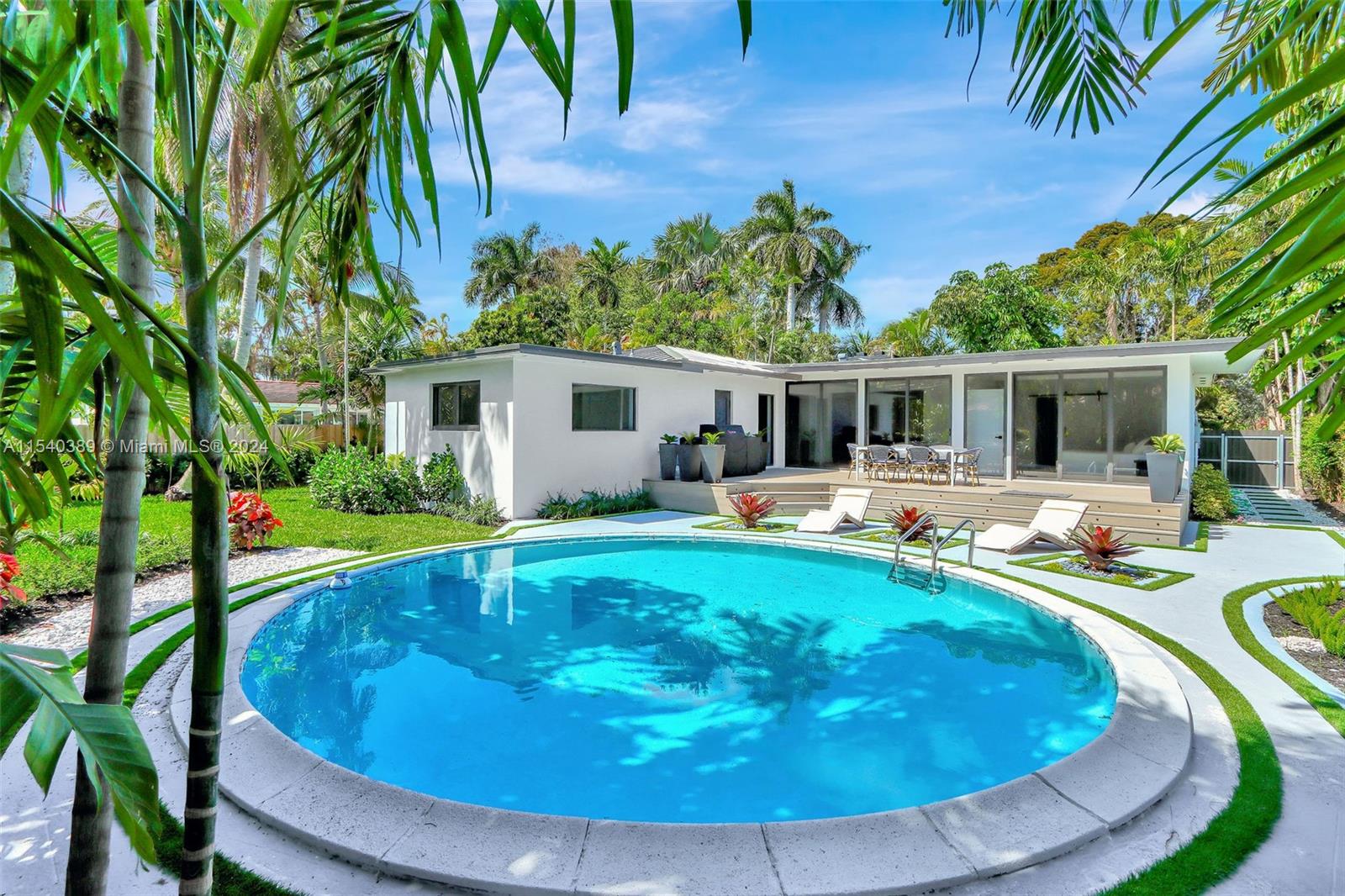 1170 NE 100th St, Miami Shores, Florida 33138, 4 Bedrooms Bedrooms, ,4 BathroomsBathrooms,Residential,For Sale,1170 NE 100th St,A11540389