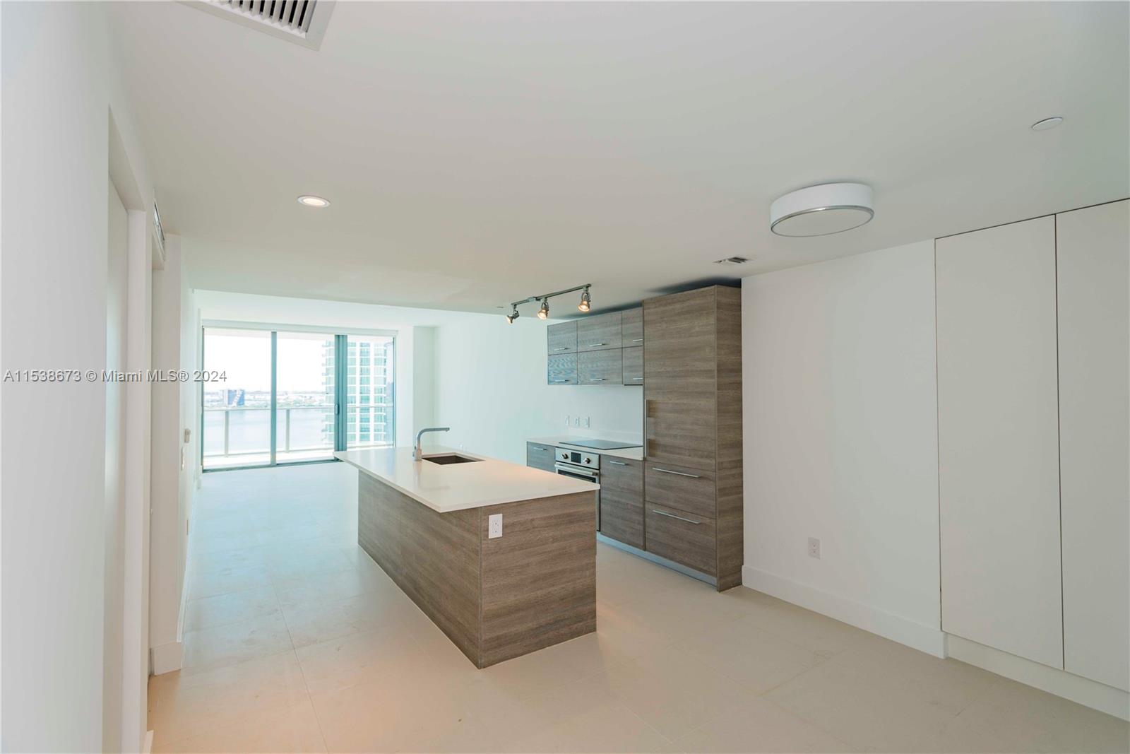 650 NE 32 2703, Miami, Florida 33137, 2 Bedrooms Bedrooms, ,3 BathroomsBathrooms,Residential,For Sale,650 NE 32 2703,A11538673