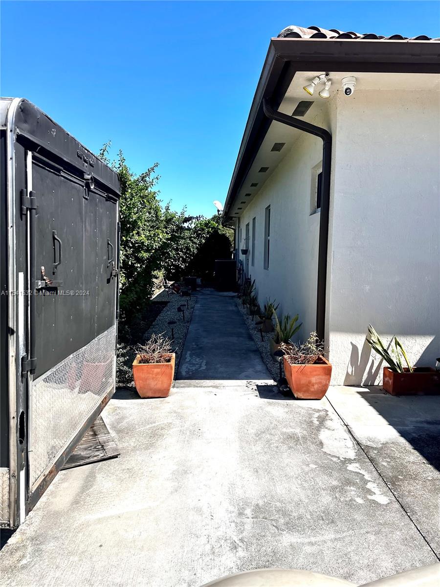 27610 SW 153rd Ct, Homestead, Florida 33032, 4 Bedrooms Bedrooms, ,3 BathroomsBathrooms,Residential,For Sale,27610 SW 153rd Ct,A11541532