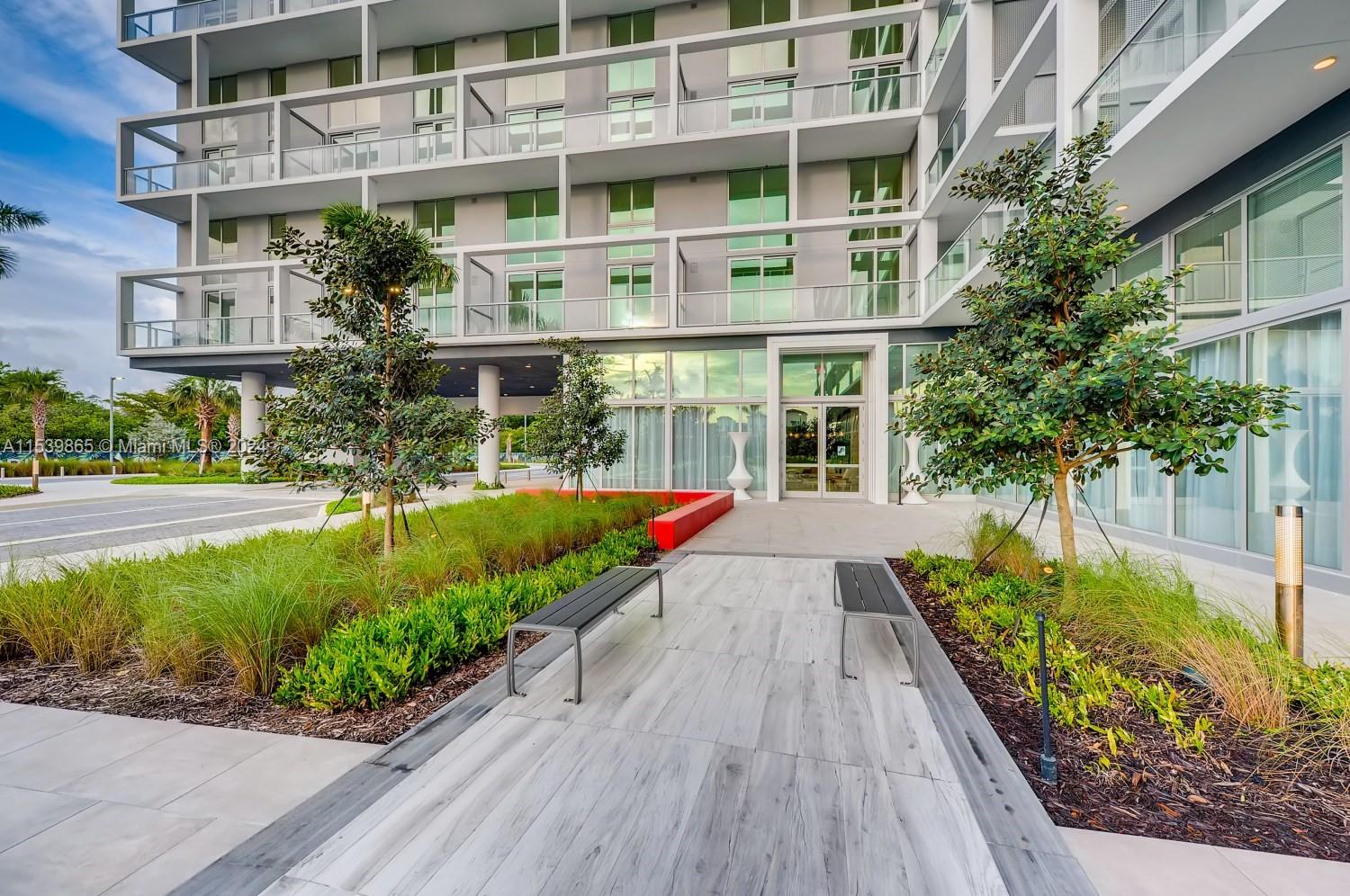 2000 Metropica Way 2409, Sunrise, Florida 33323, 3 Bedrooms Bedrooms, ,3 BathroomsBathrooms,Residential,For Sale,2000 Metropica Way 2409,A11539865