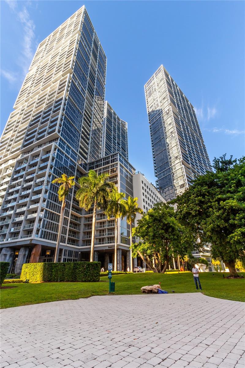 495 Brickell Ave 5408, Miami, Florida 33131, 1 Bedroom Bedrooms, ,1 BathroomBathrooms,Residential,For Sale,495 Brickell Ave 5408,A11540261