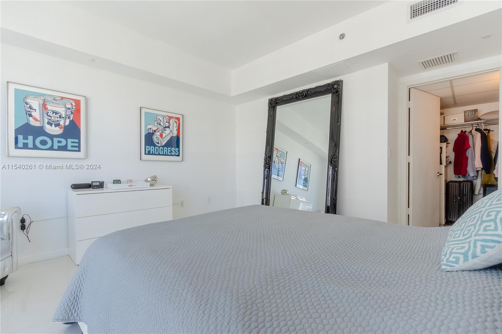 495 Brickell Ave 5408, Miami, Florida 33131, 1 Bedroom Bedrooms, ,1 BathroomBathrooms,Residential,For Sale,495 Brickell Ave 5408,A11540261