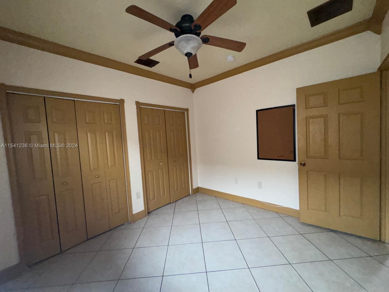 3377 NE 4th St, Homestead, Florida 33033, 5 Bedrooms Bedrooms, ,3 BathroomsBathrooms,Residential,For Sale,3377 NE 4th St,A11541236