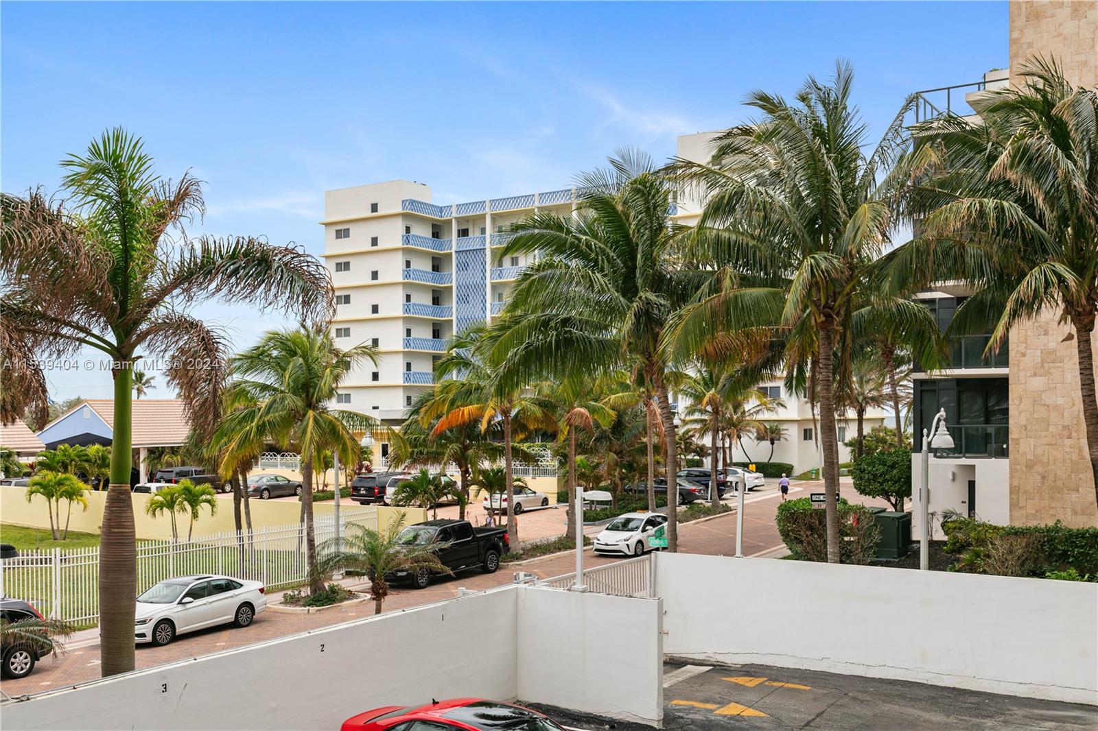 2101 S Ocean Dr 204, Hollywood, Florida 33019, 2 Bedrooms Bedrooms, ,2 BathroomsBathrooms,Residential,For Sale,2101 S Ocean Dr 204,A11539404