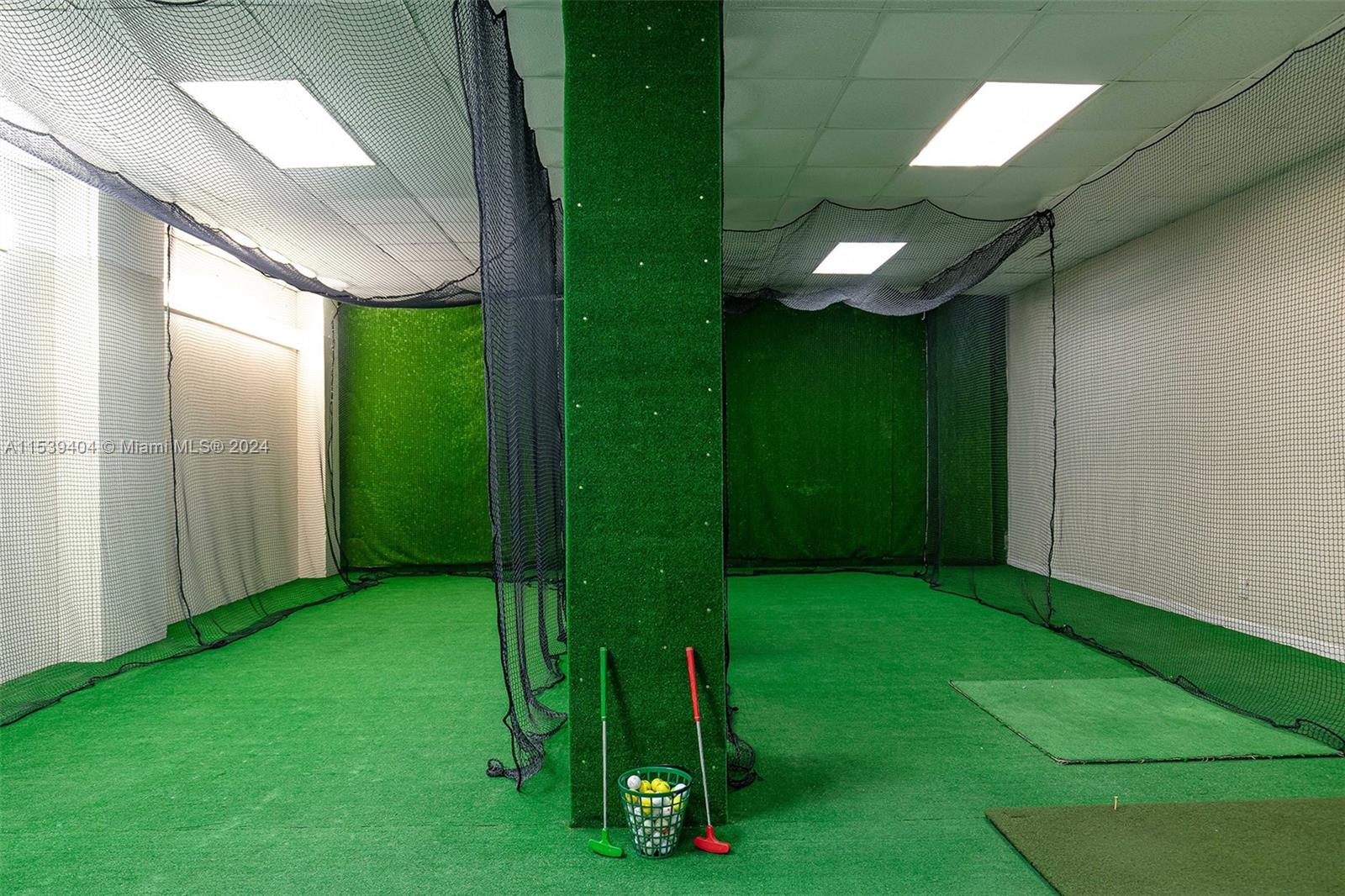 2101 S Ocean Dr 204, Hollywood, Florida 33019, 2 Bedrooms Bedrooms, ,2 BathroomsBathrooms,Residential,For Sale,2101 S Ocean Dr 204,A11539404